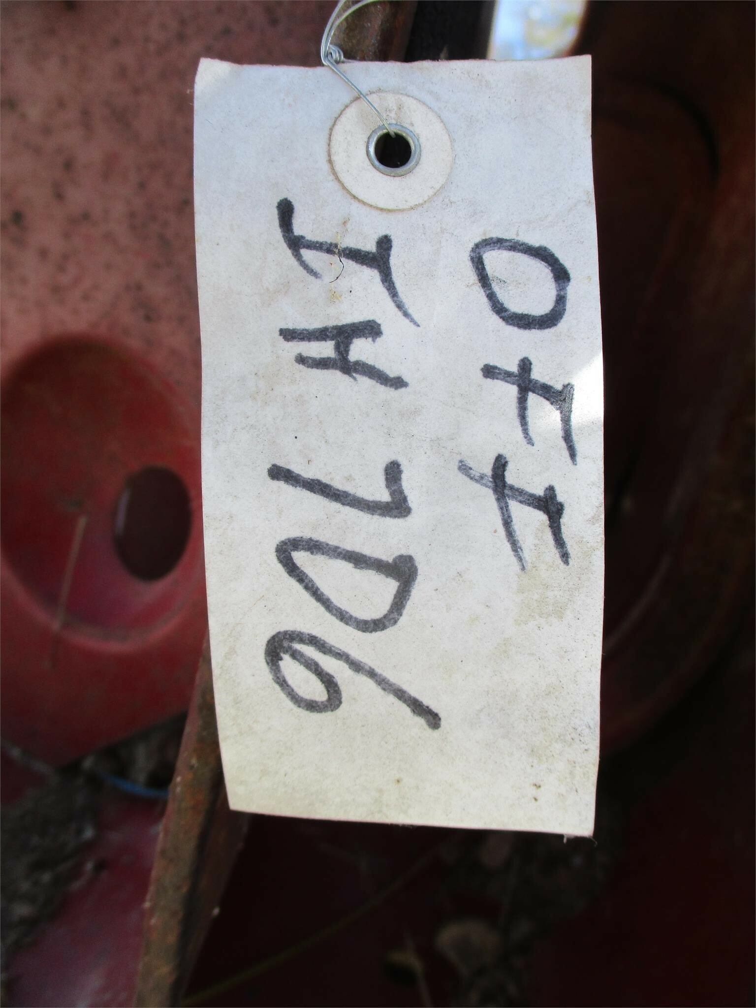  International Harvester 706 Tractor