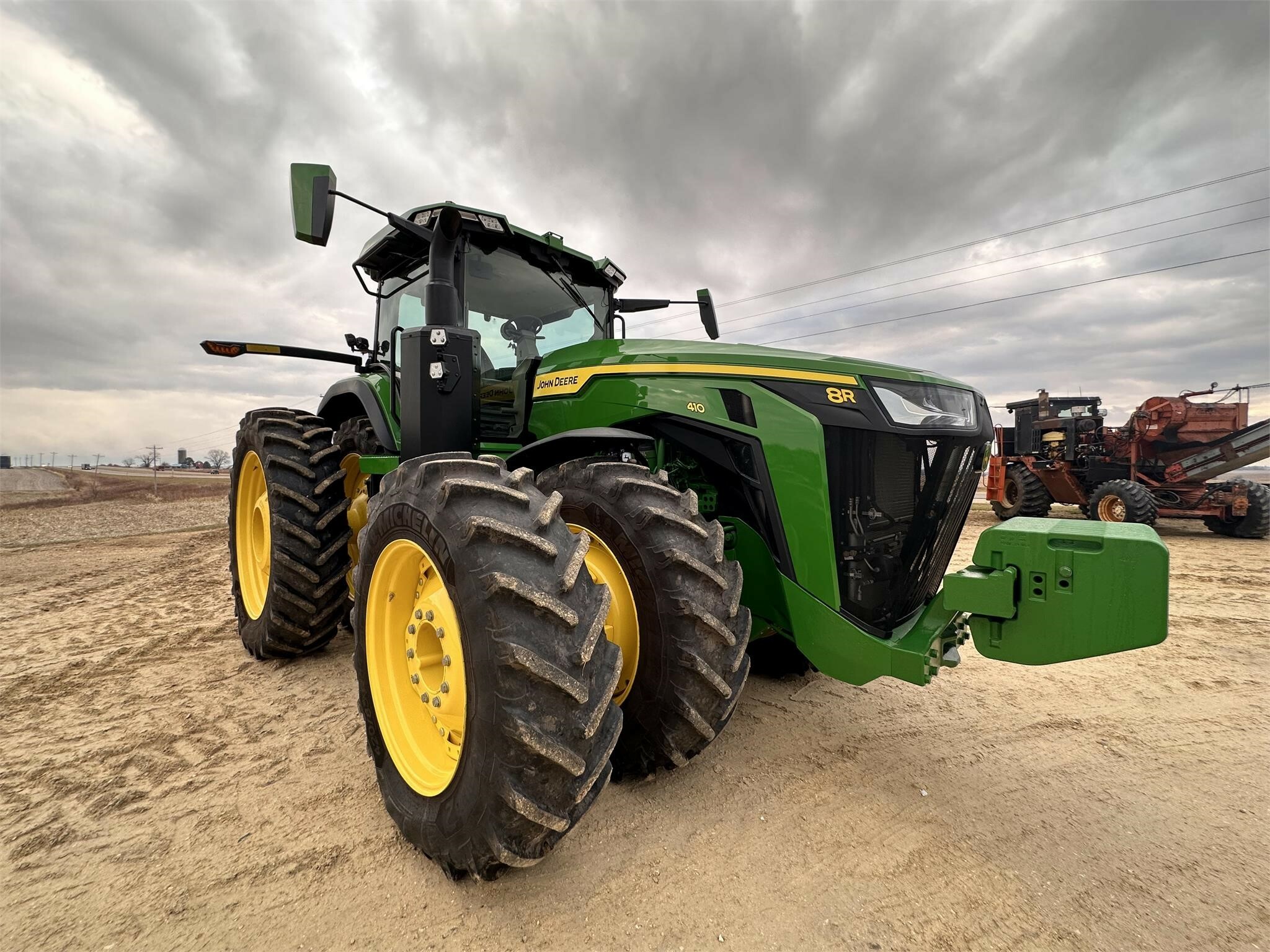 2021 John Deere 8R 410 Tractor