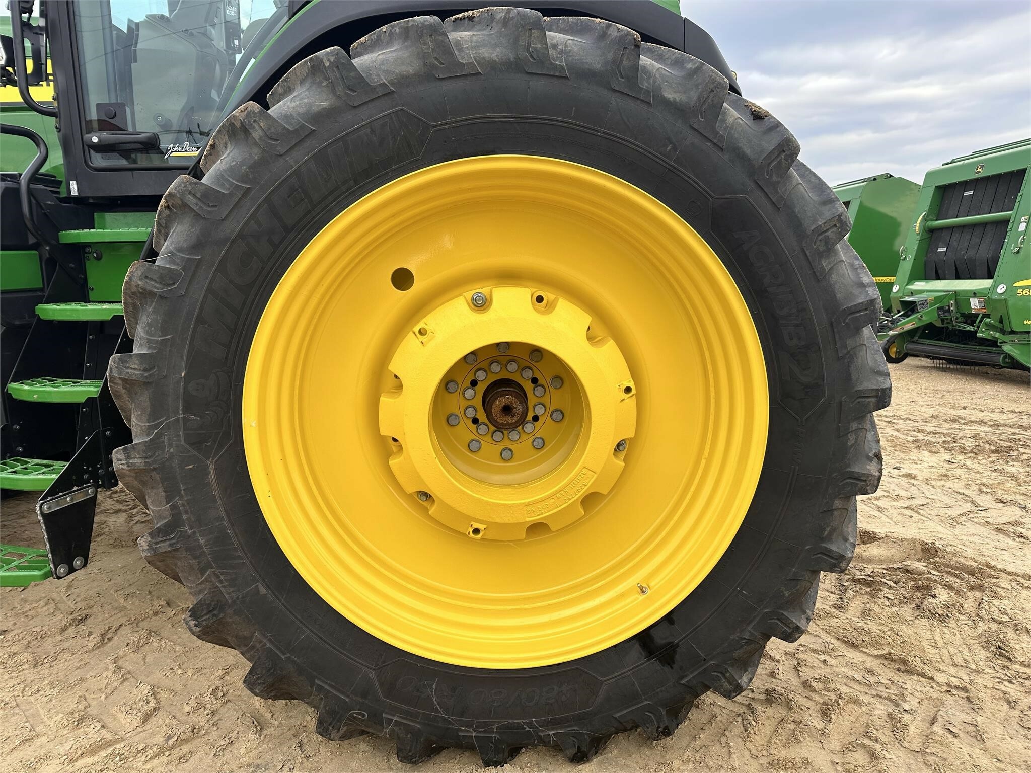 2021 John Deere 8R 410 Tractor