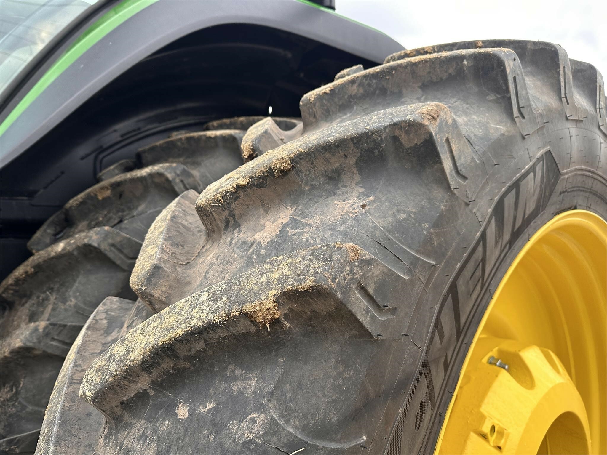 2021 John Deere 8R 410 Tractor