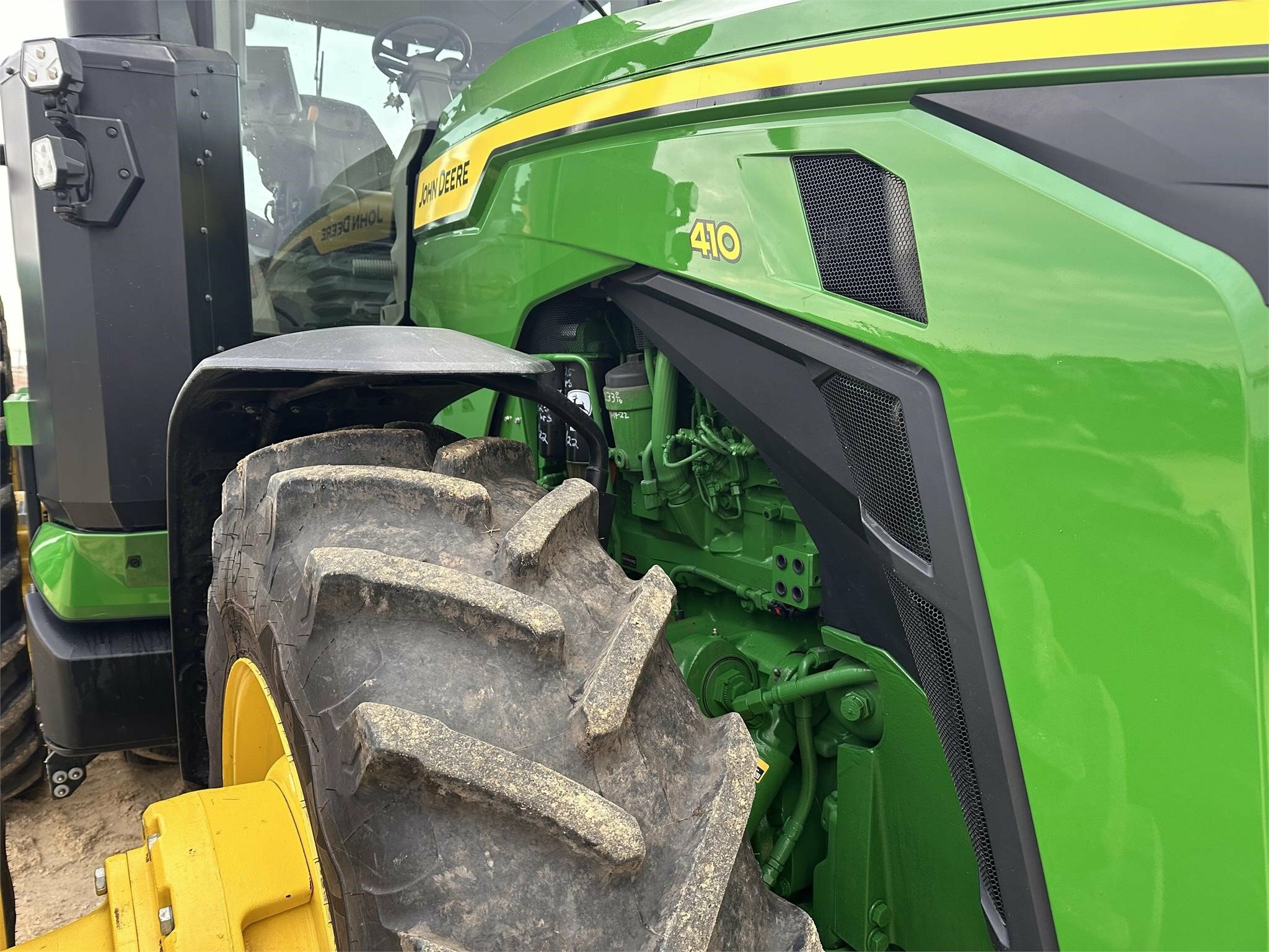 2021 John Deere 8R 410 Tractor