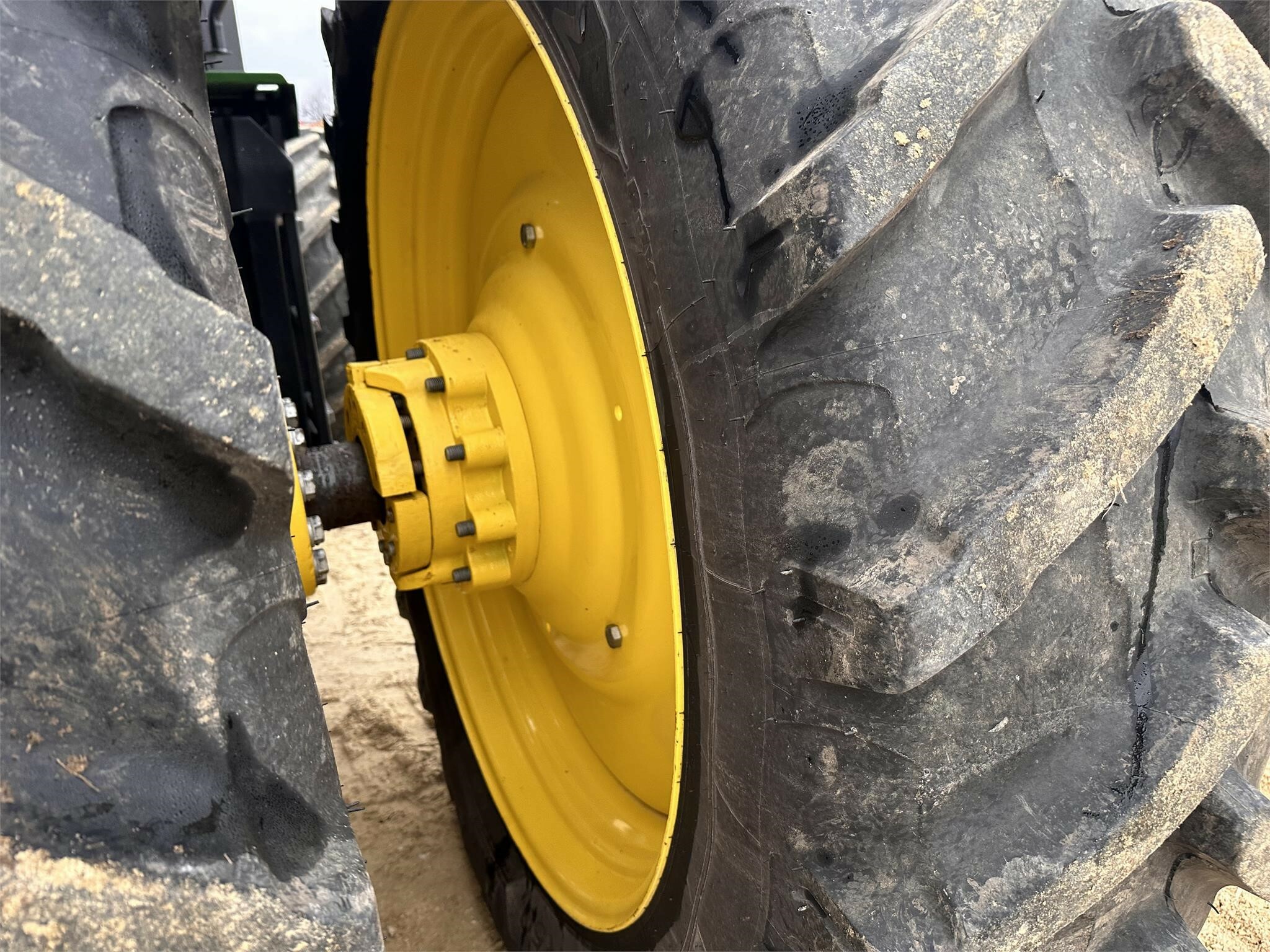 2021 John Deere 8R 410 Tractor