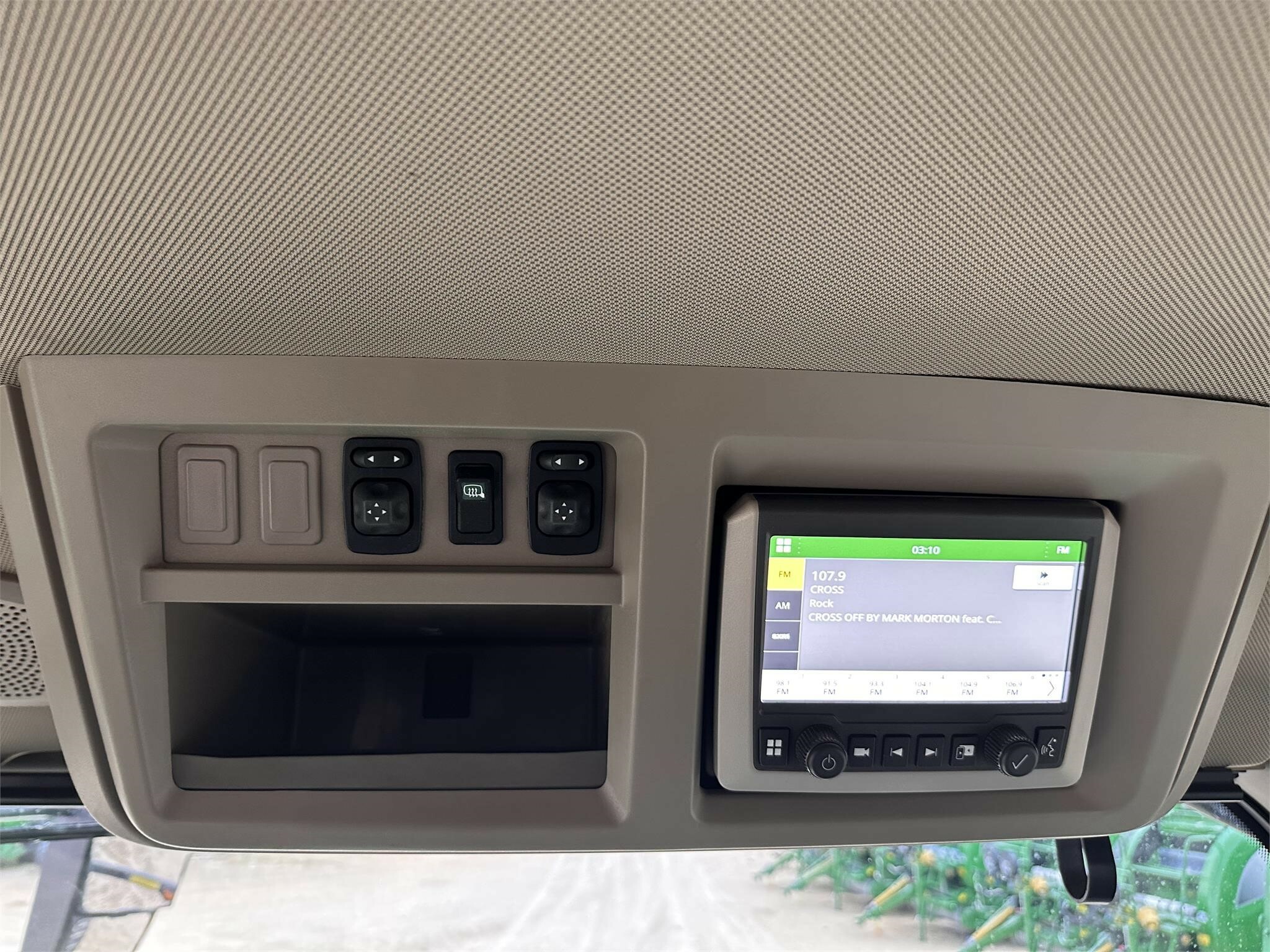 2021 John Deere 8R 410 Tractor