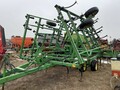  John Deere 980 Field Cultivator