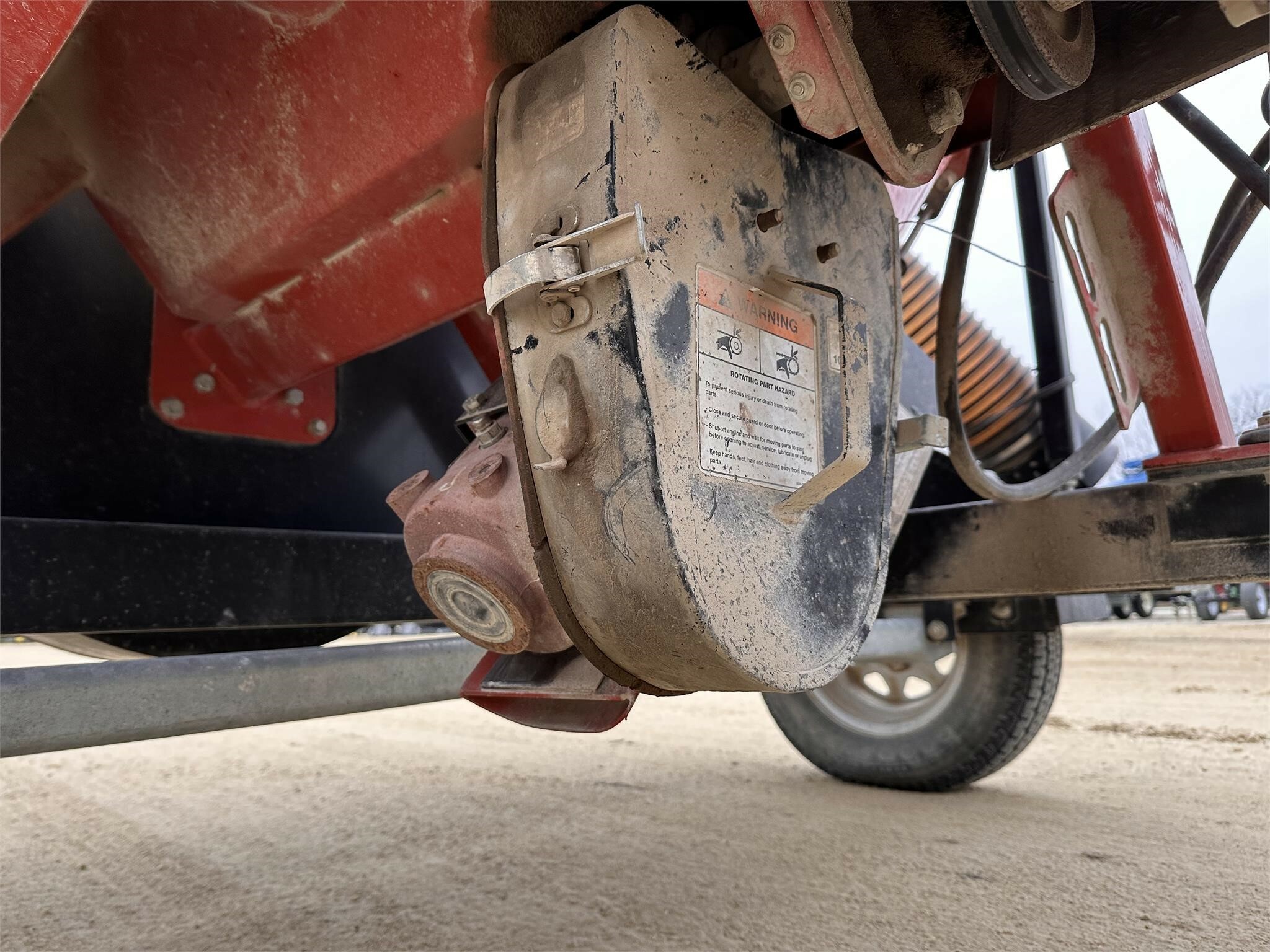 Rem 2700 Grain Vac 19,500 Machinery Pete