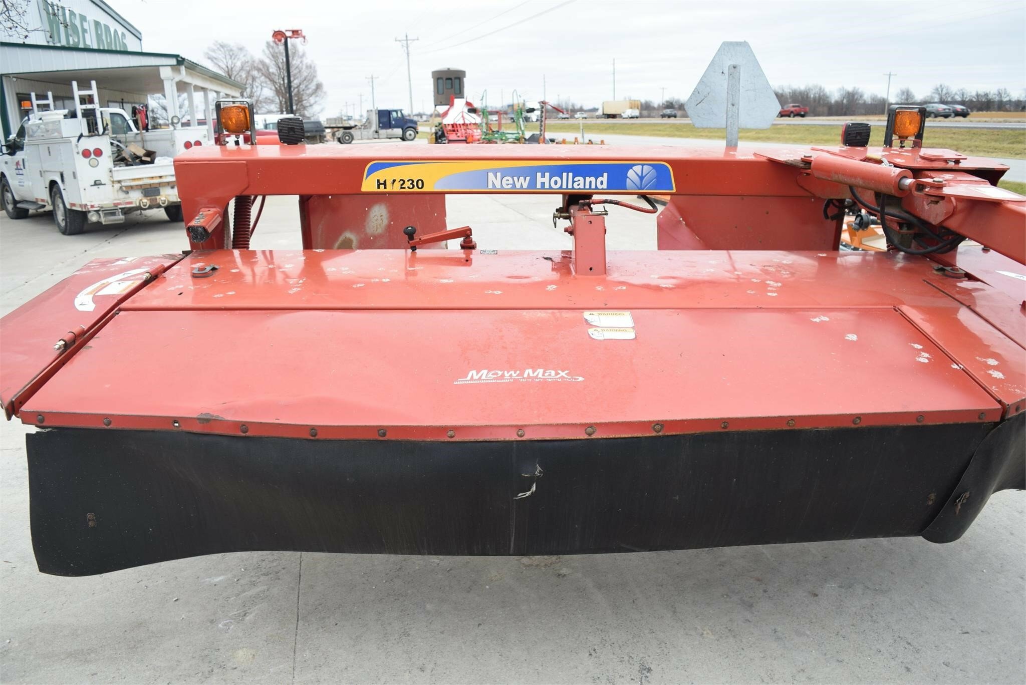2012 New Holland H7230 Mower Conditioner 15,000 Machinery Pete