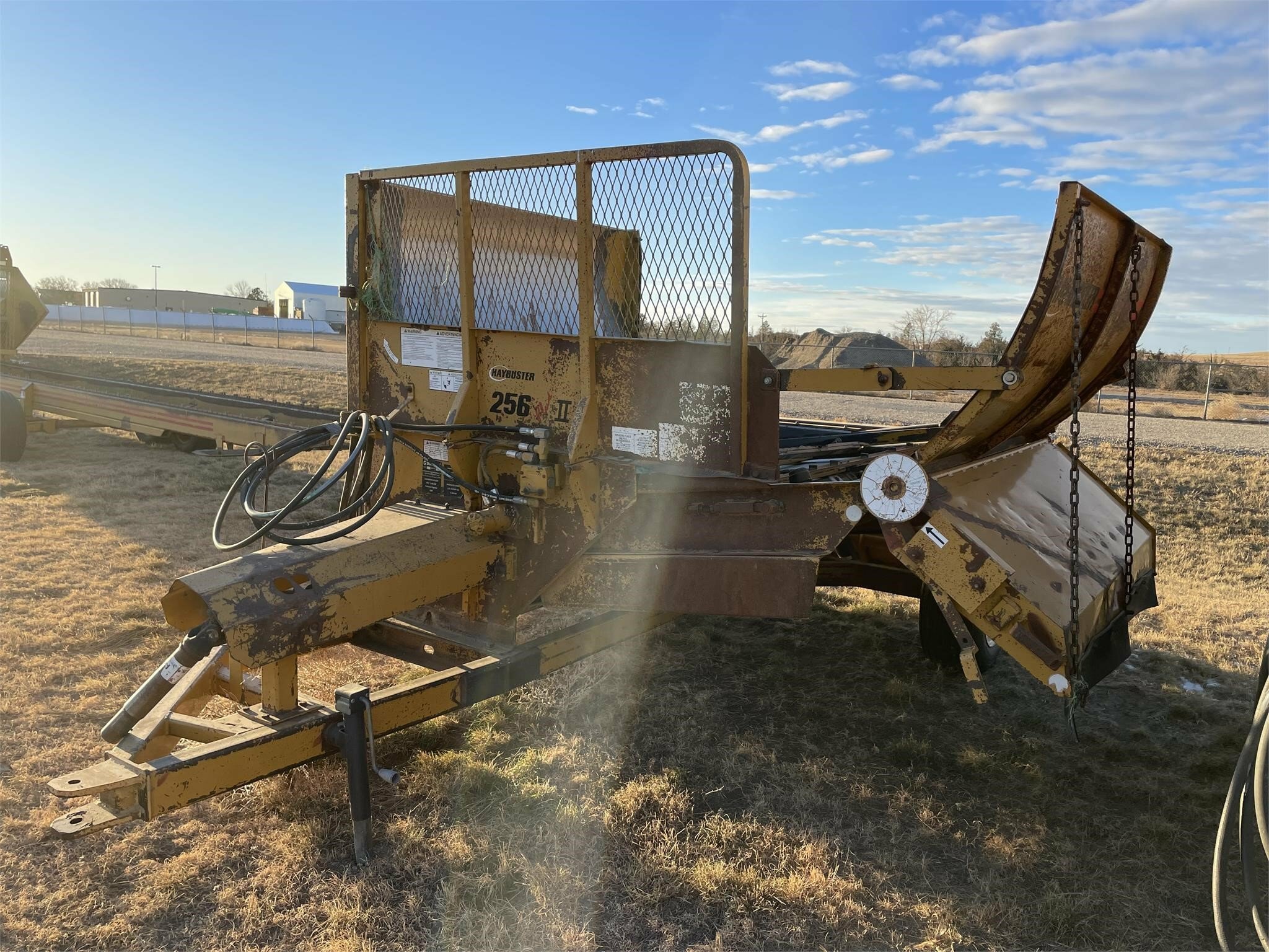 Haybuster 256 Plus II Grinders and Mixer Call Machinery Pete