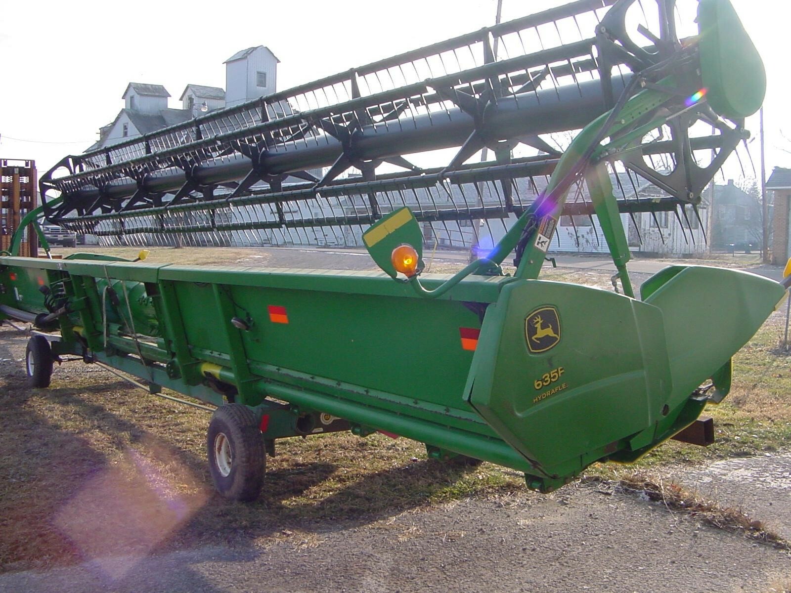 2005 John Deere 635F Platform
