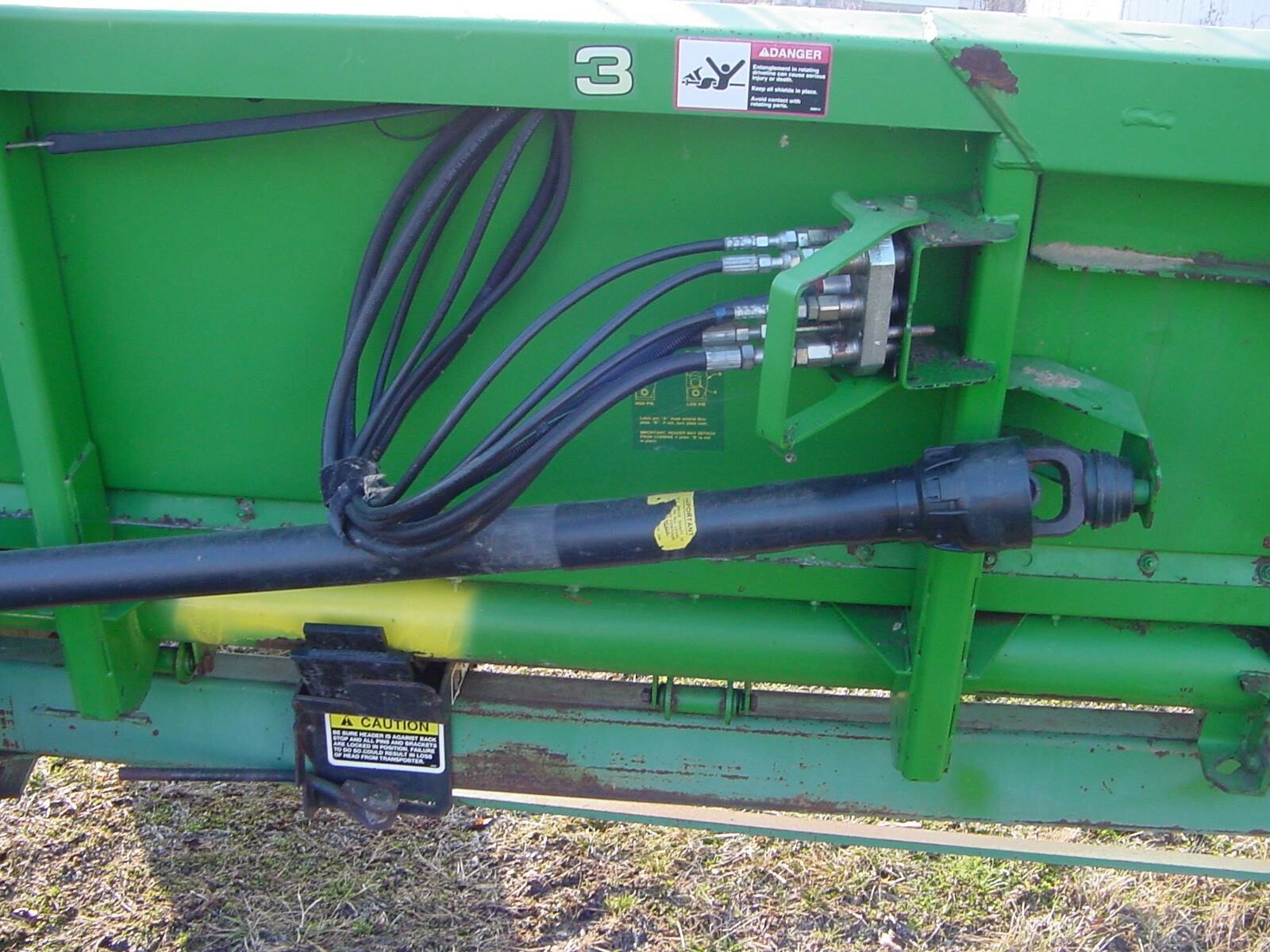 2005 John Deere 635F Platform