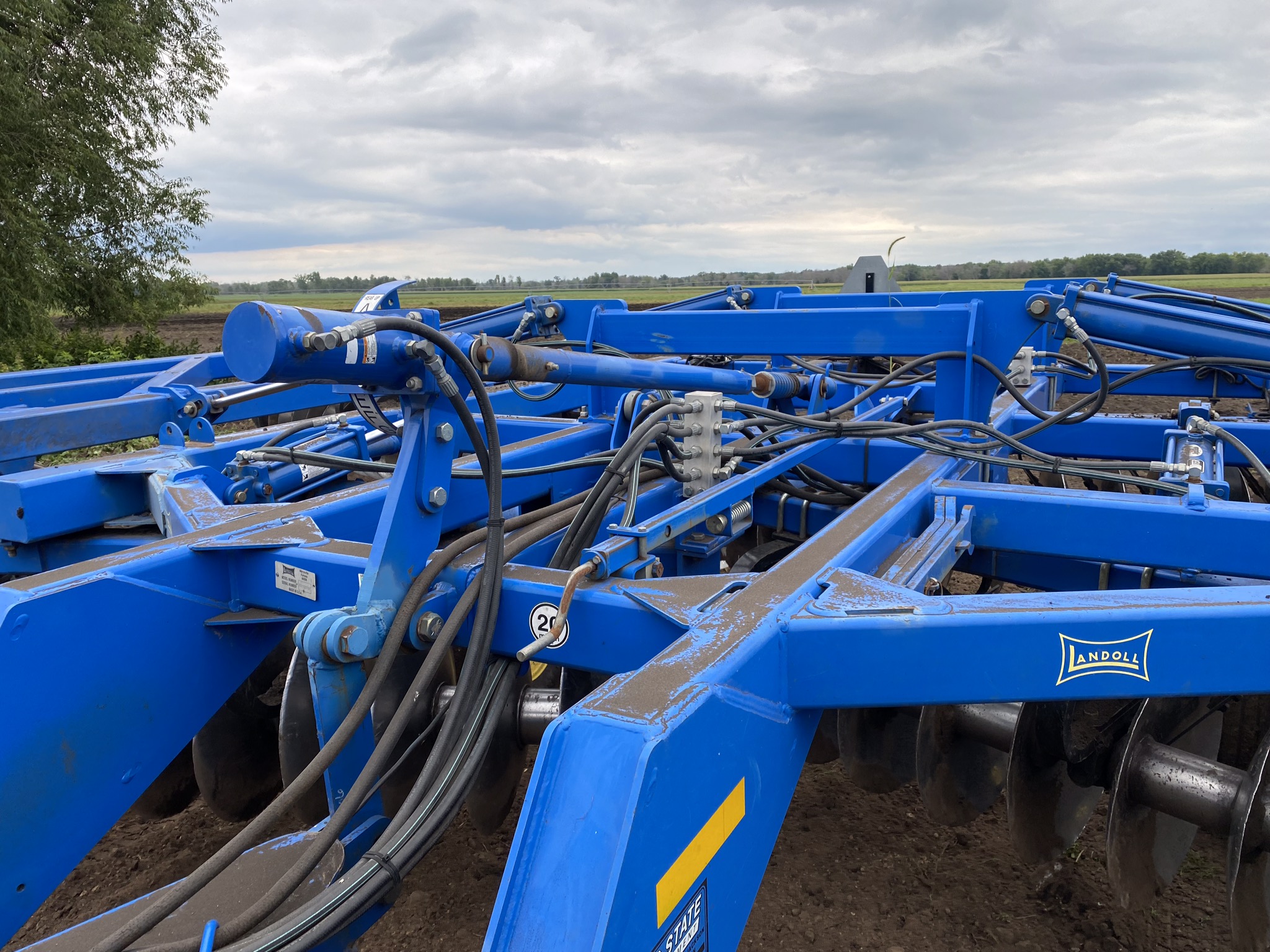 2009 Landoll 6230 Disk