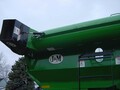  J&M 750-18 Grain Cart