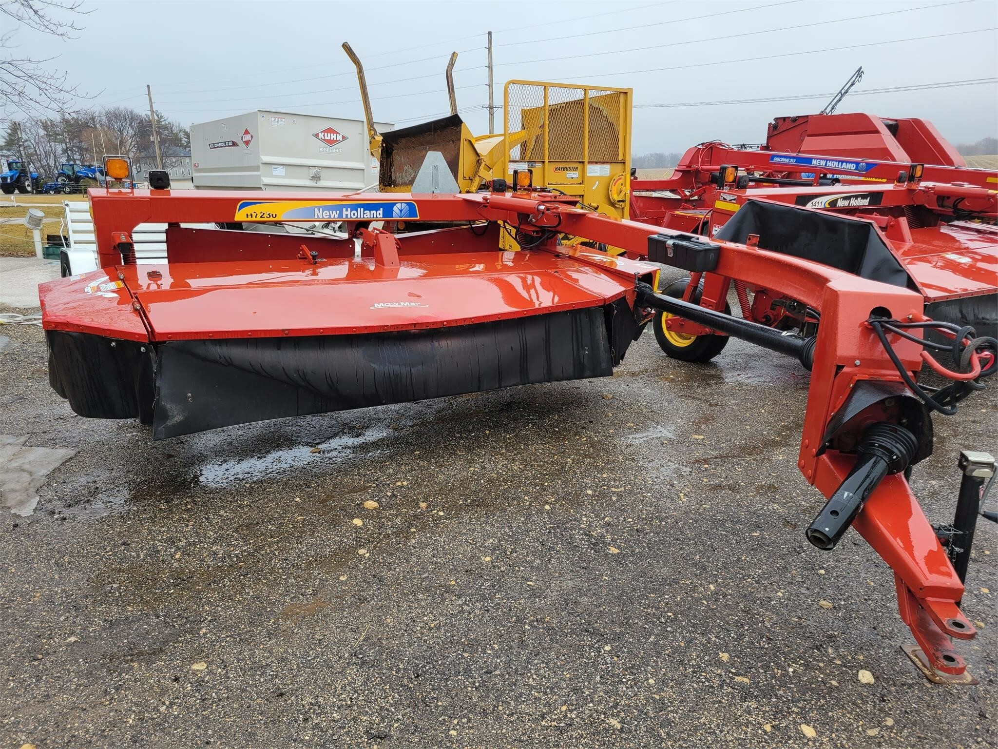 2009 New Holland H7230 Mower Conditioner