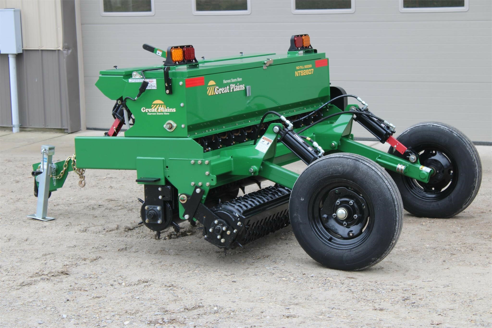 Great Plains NTS2607 Drill 16,500 Machinery Pete