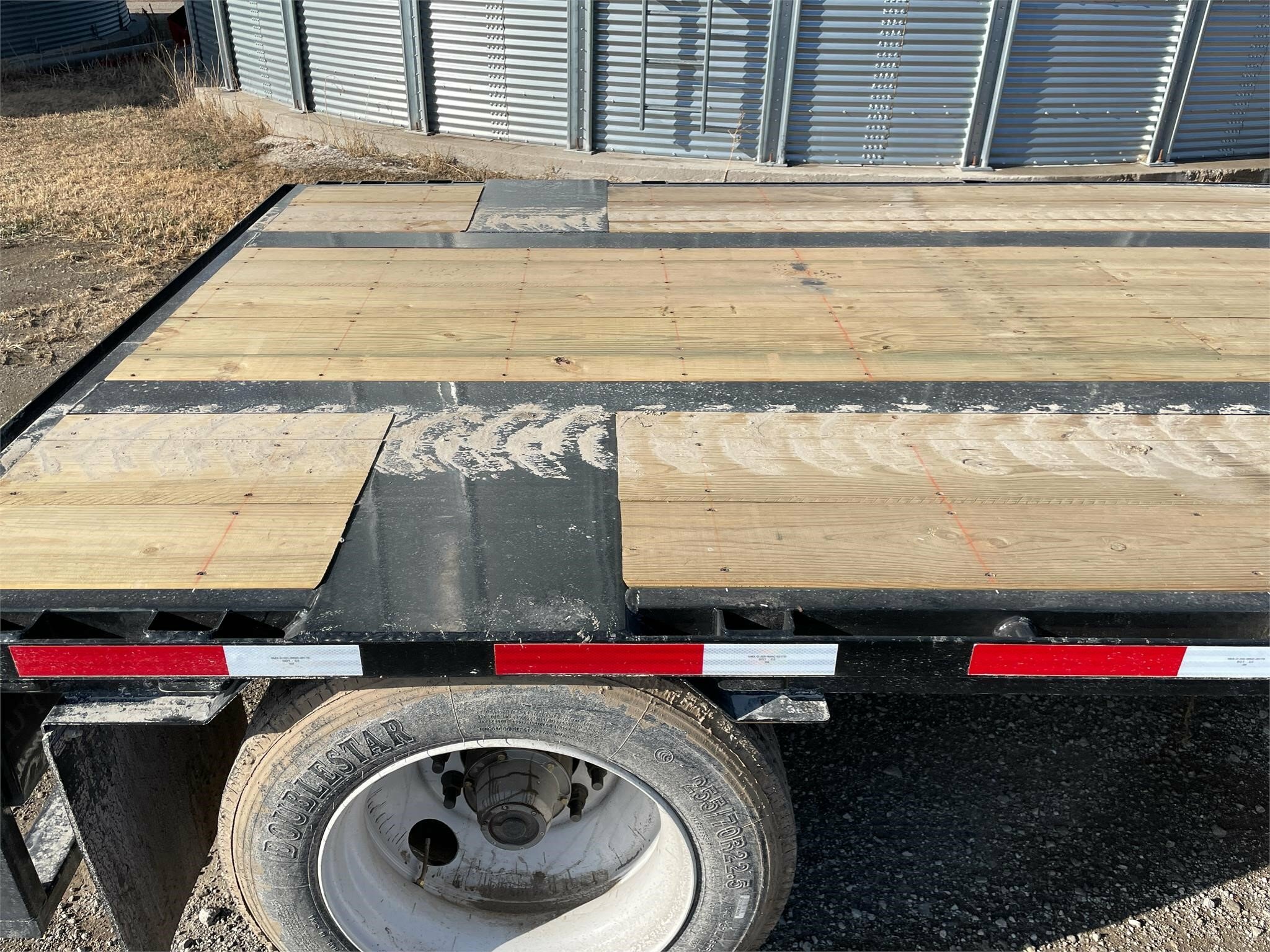 2024 MAS TRAILERS STEP DECK Flatbed Trailer 45,650 Machinery Pete