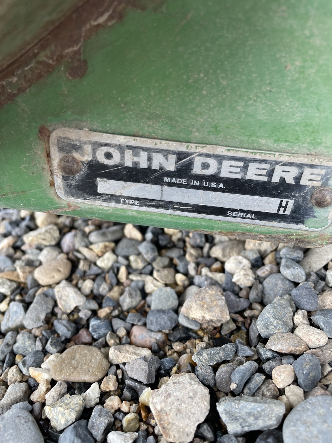  John Deere 8R22 Corn Head