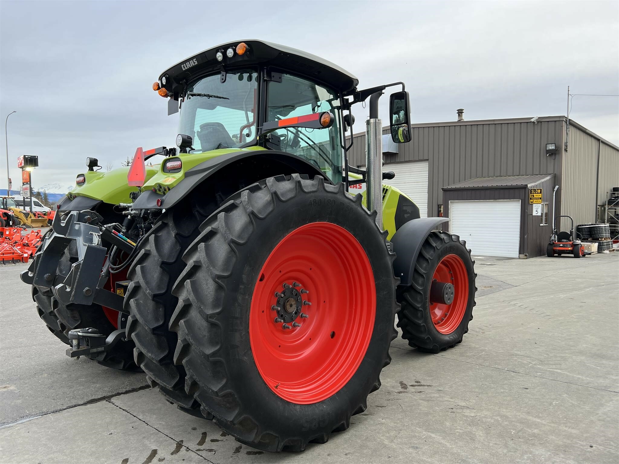 2021 Claas AXION 880 Tractor