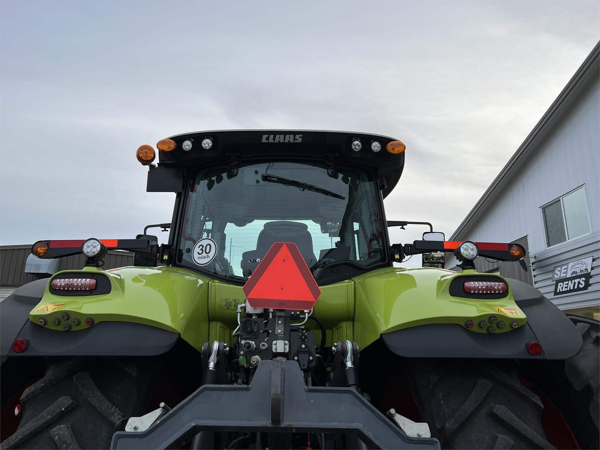 2021 Claas AXION 880 Tractor