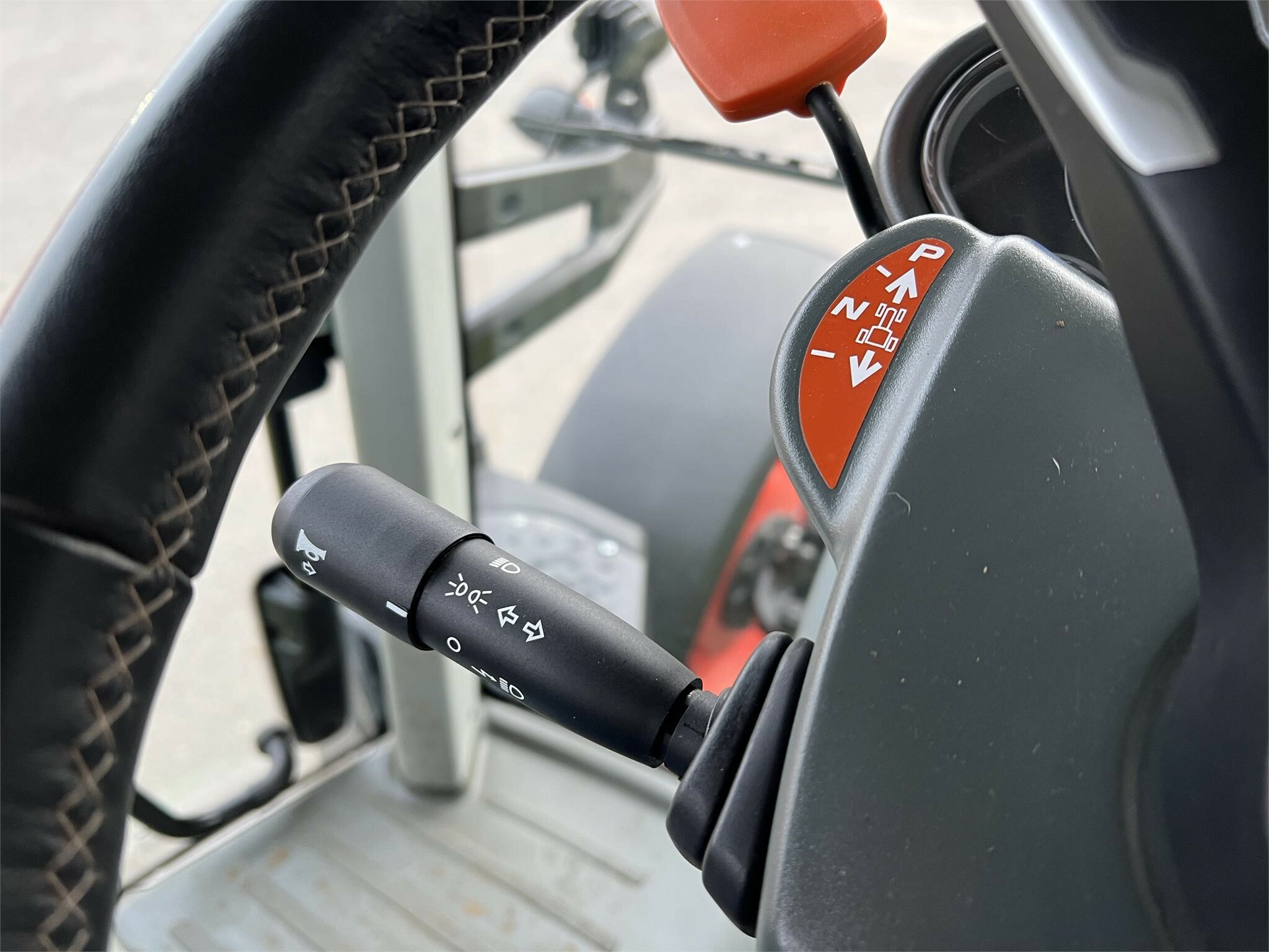 2021 Claas AXION 880 Tractor