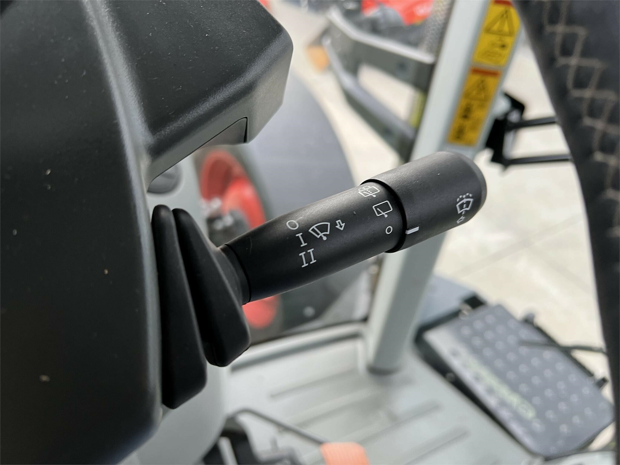 2021 Claas AXION 880 Tractor