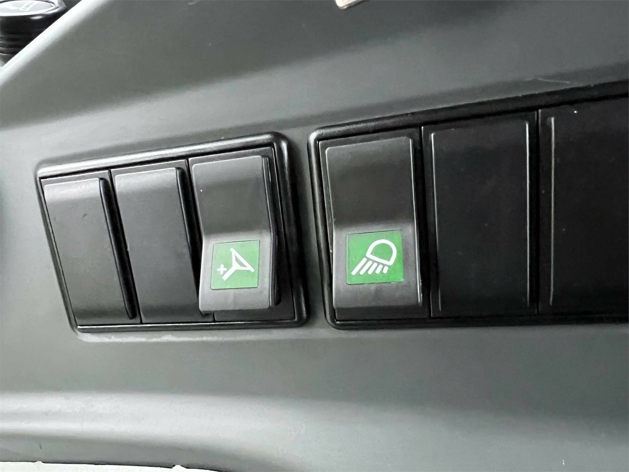 2021 Claas AXION 880 Tractor