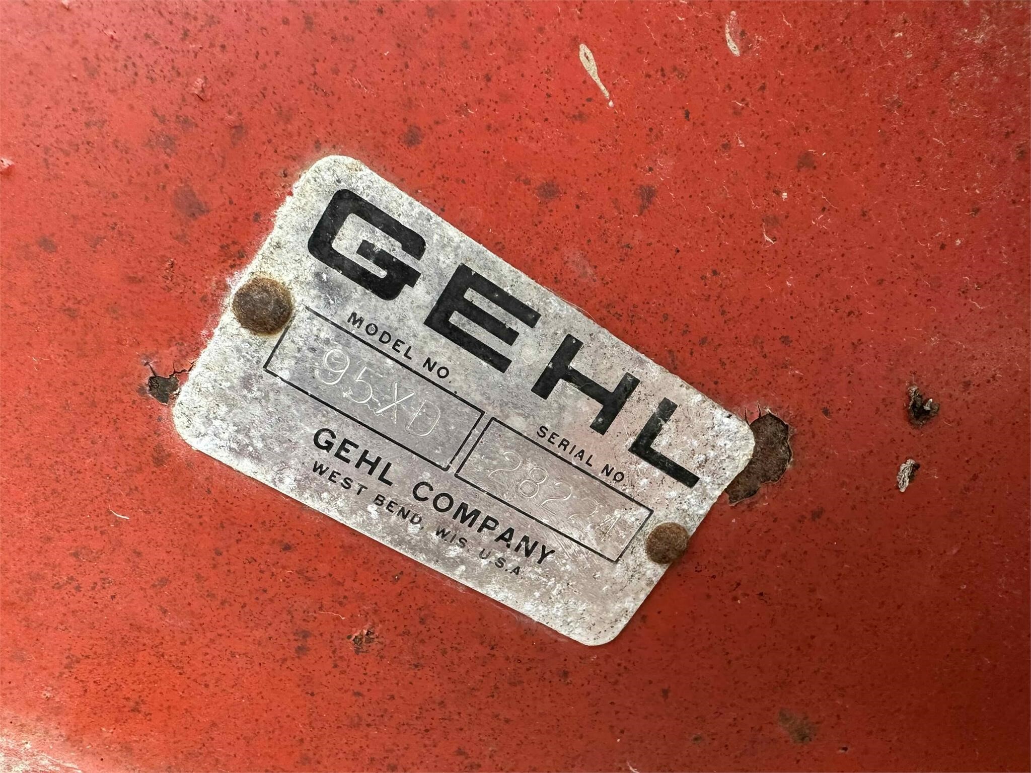 Gehl 95 Grinders and Mixer 3,500 Machinery Pete