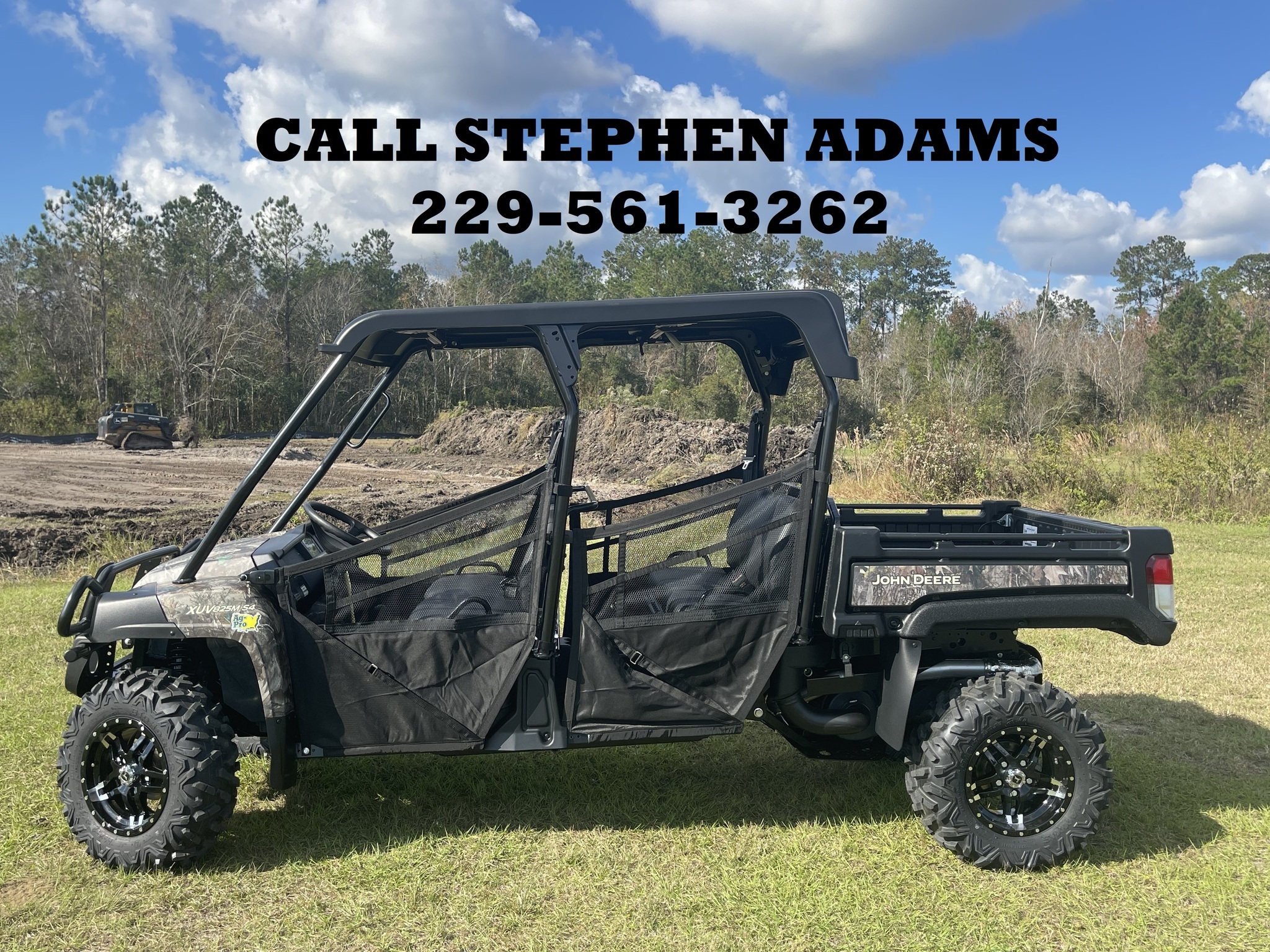 2025 John Deere XUV 825M S4 ATVs and Utility Vehicle