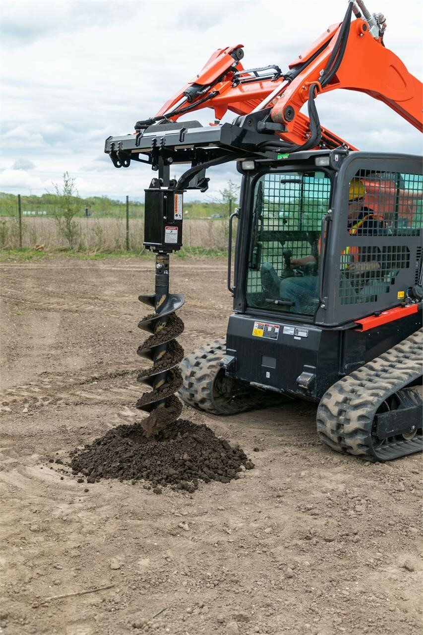 Kubota SA20 Augers and Conveyor Call Machinery Pete