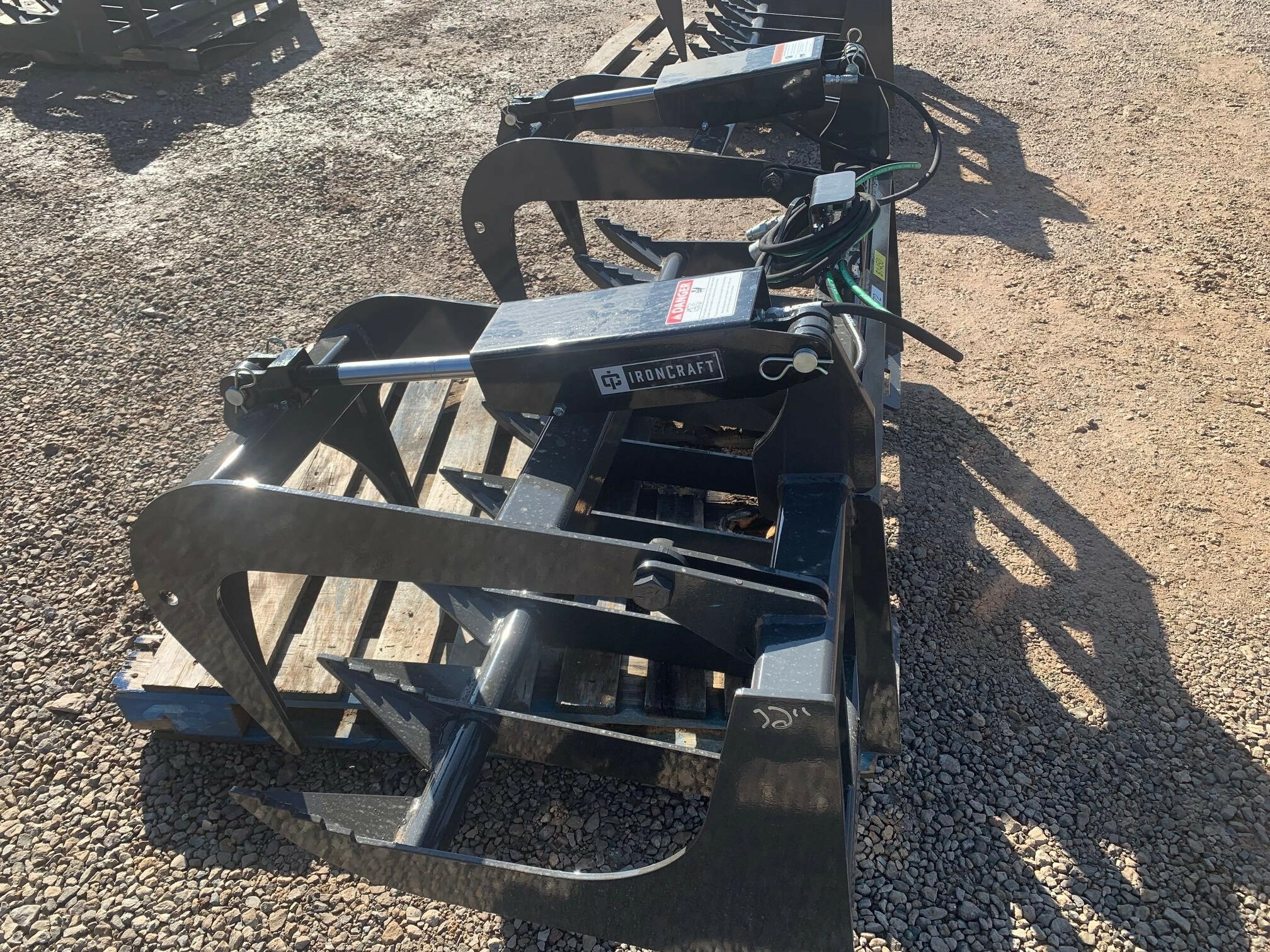 2023 IRONCRAFT ERG72 Loader and Skid Steer Attachment 1,650