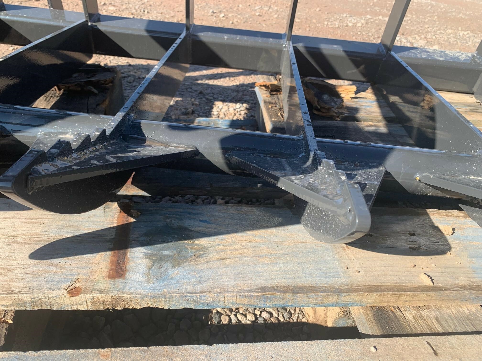 2023 IRONCRAFT ERG72 Loader and Skid Steer Attachment 1,650