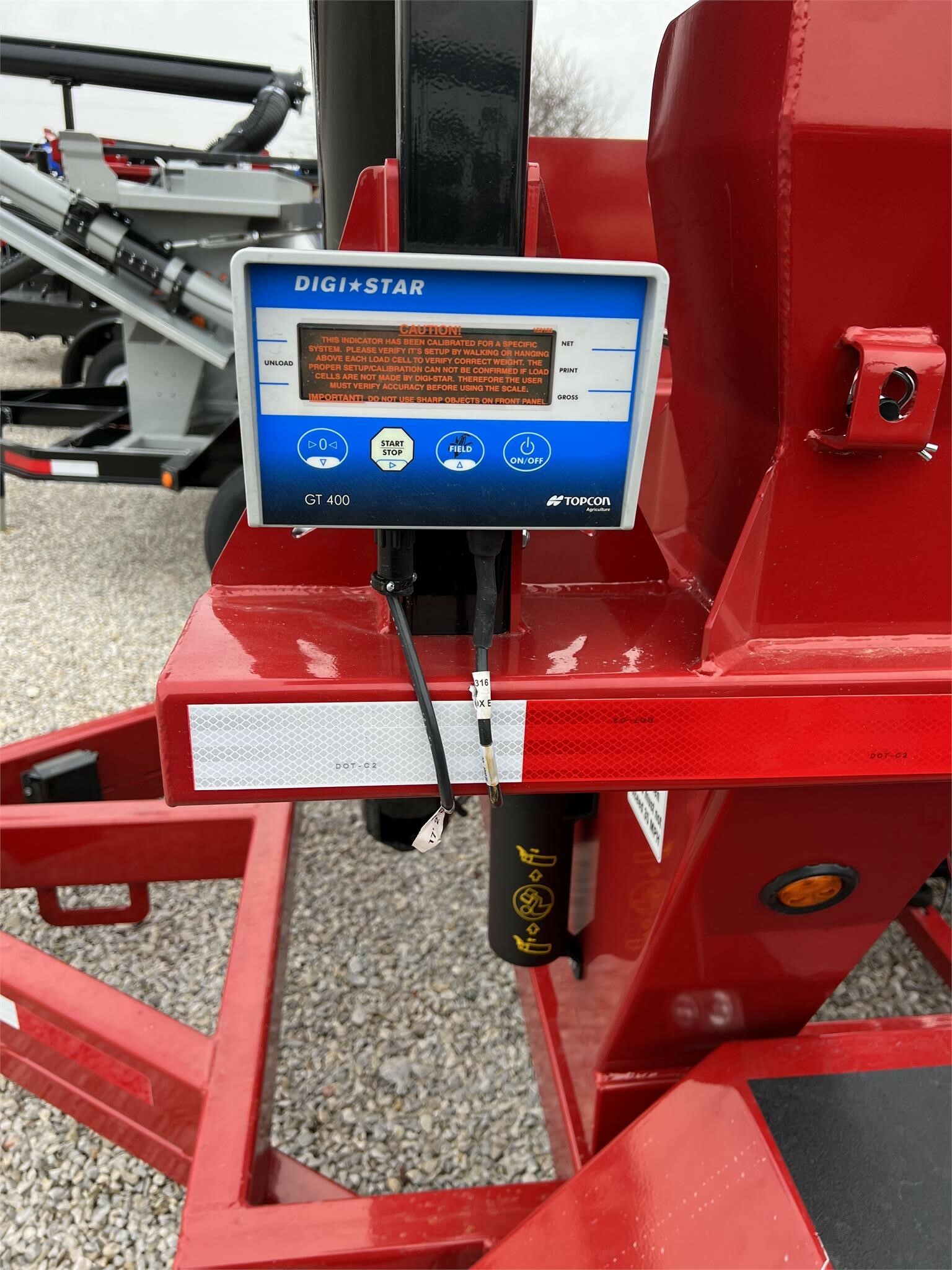 2023 Travis Seed Cart HSC2200 Seed Tender 17,500 Machinery Pete