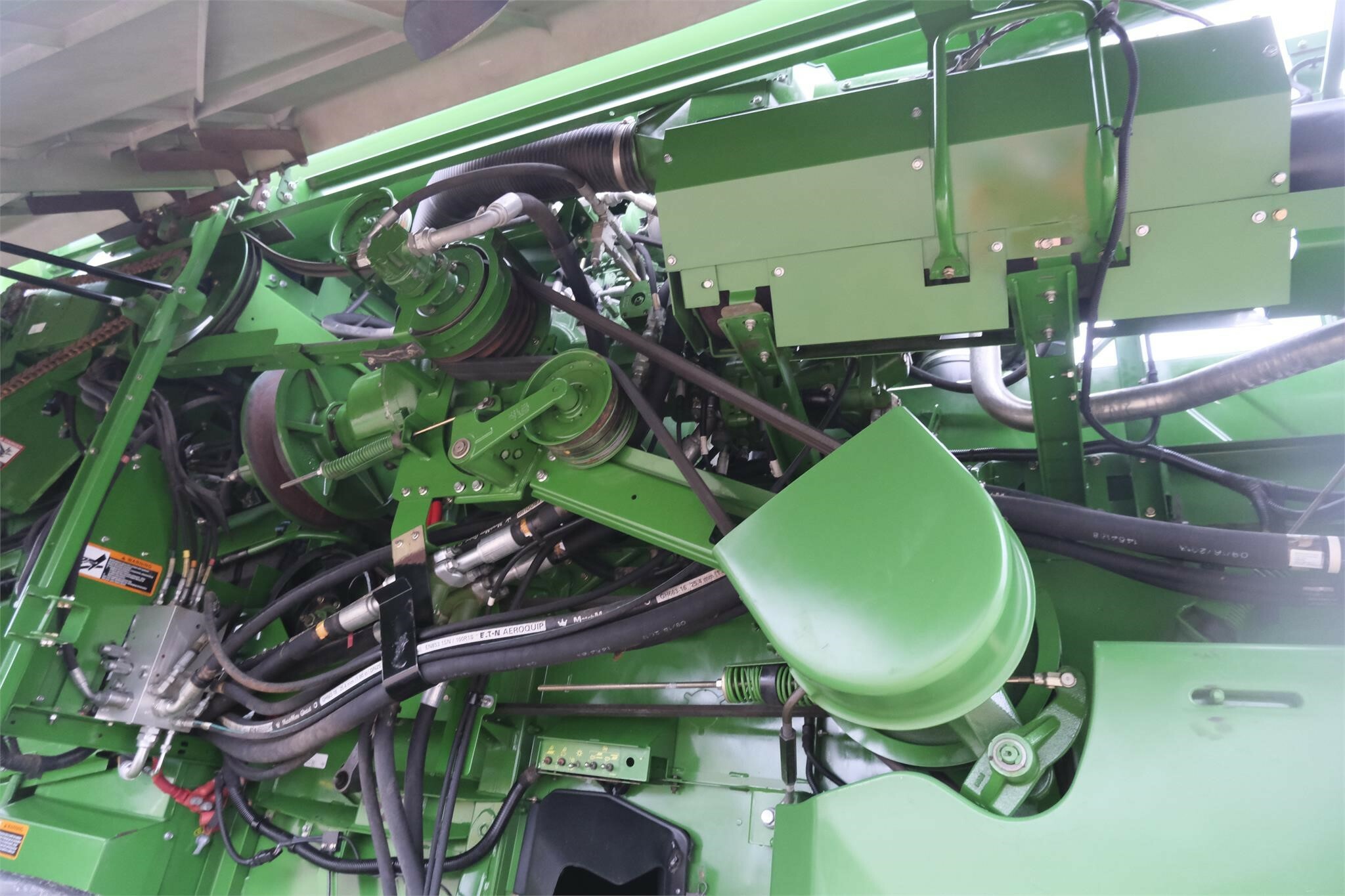 2014 John Deere S680 Combine