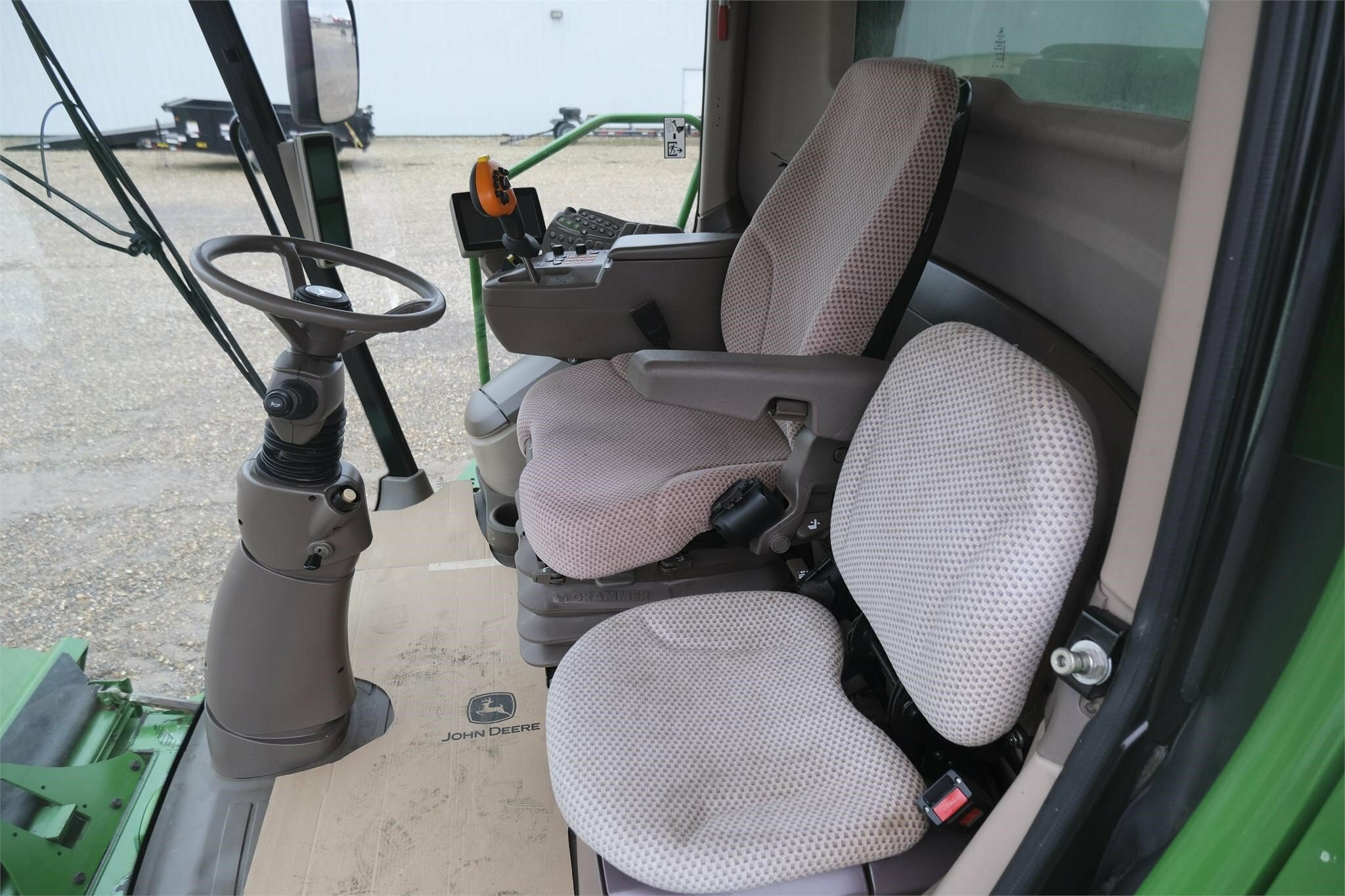 2014 John Deere S680 Combine