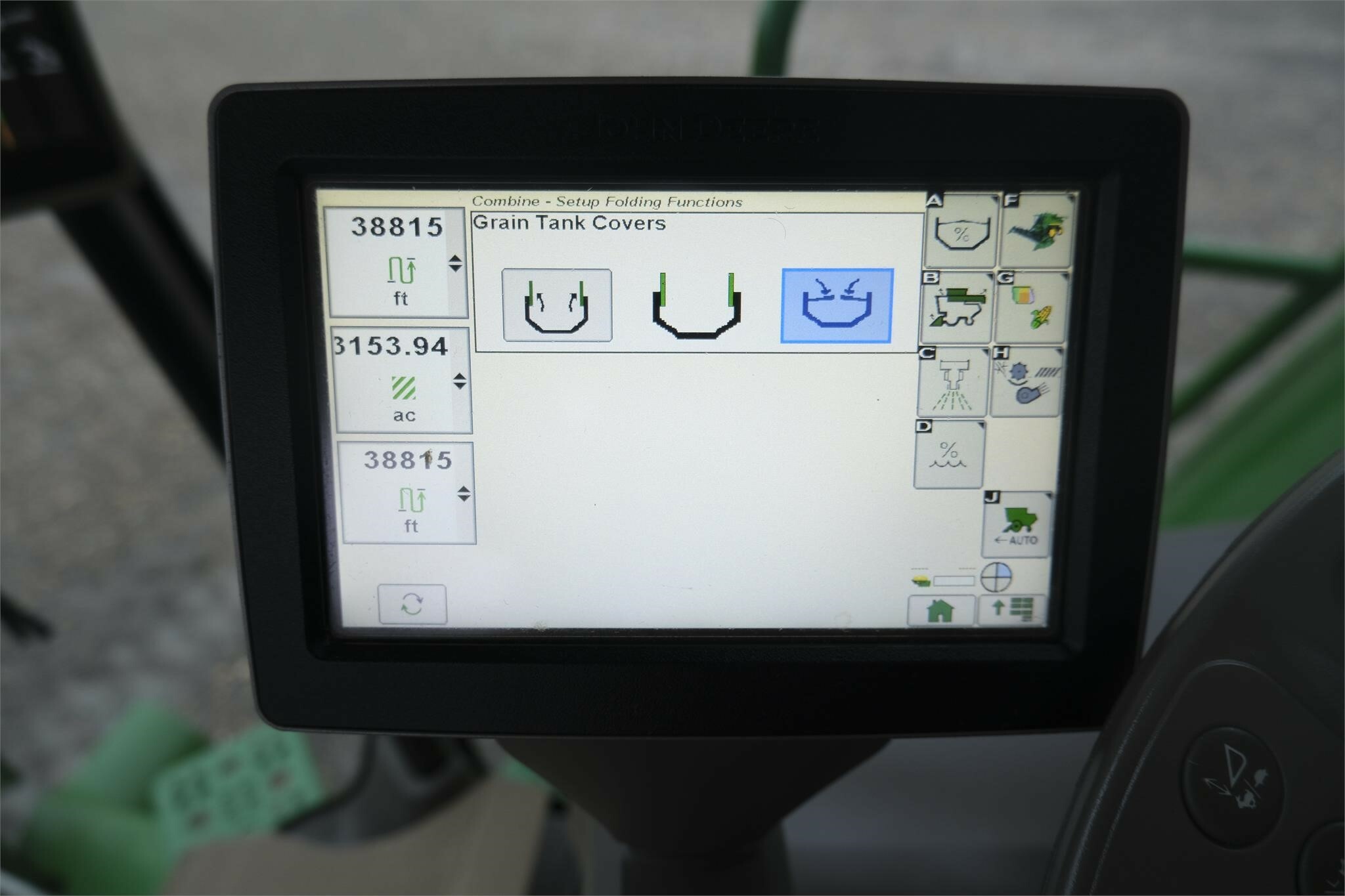 2014 John Deere S680 Combine