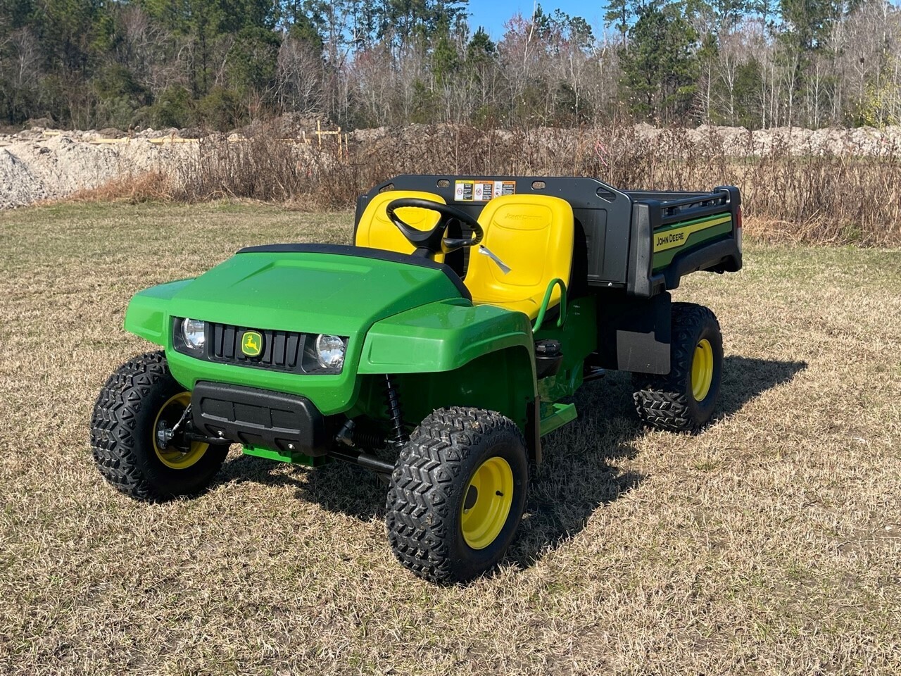 2025 John Deere Gator TX ATVs and Utility Vehicle