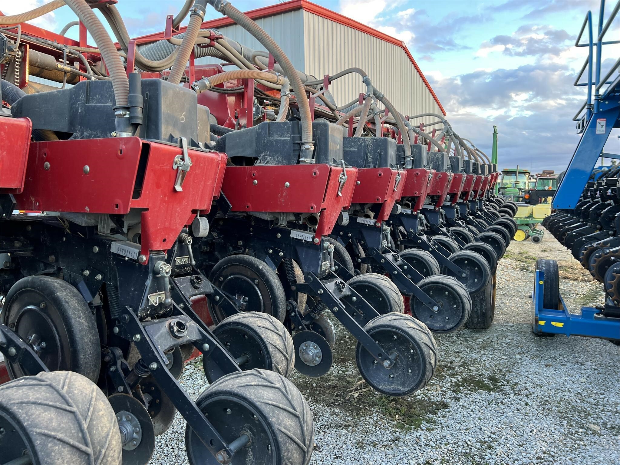 Case IH 1200 Planter 16,900 Machinery Pete