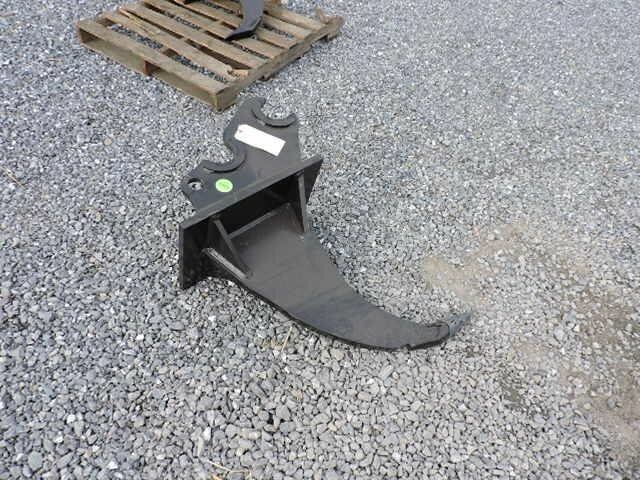 ATTACHMENTS PLUS KUBOTA KX080 RIPPER Backhoe and Excavator Attachment ...