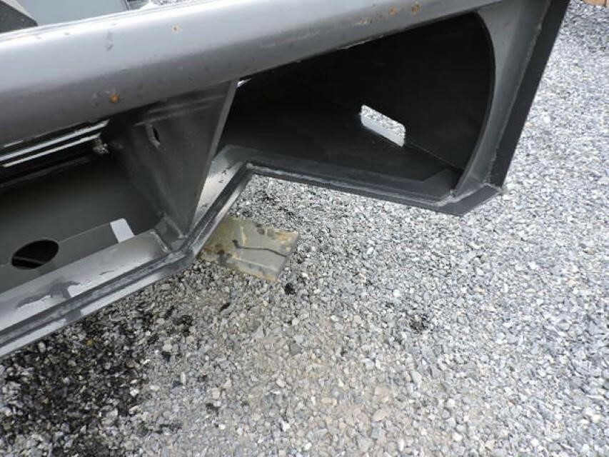  CID X-TREME BRUSH CUTTER 72" 14-20 GPM Loader and Skid Steer Attachment