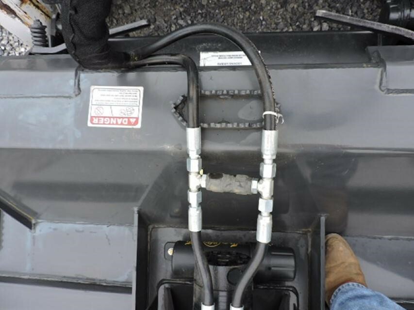  CID X-TREME BRUSH CUTTER 72" 14-20 GPM Loader and Skid Steer Attachment