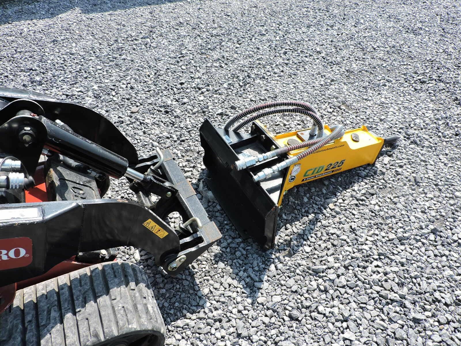 CID MINI SKID STEER HAMMER TORO DINGO Loader and Skid Steer Attachment