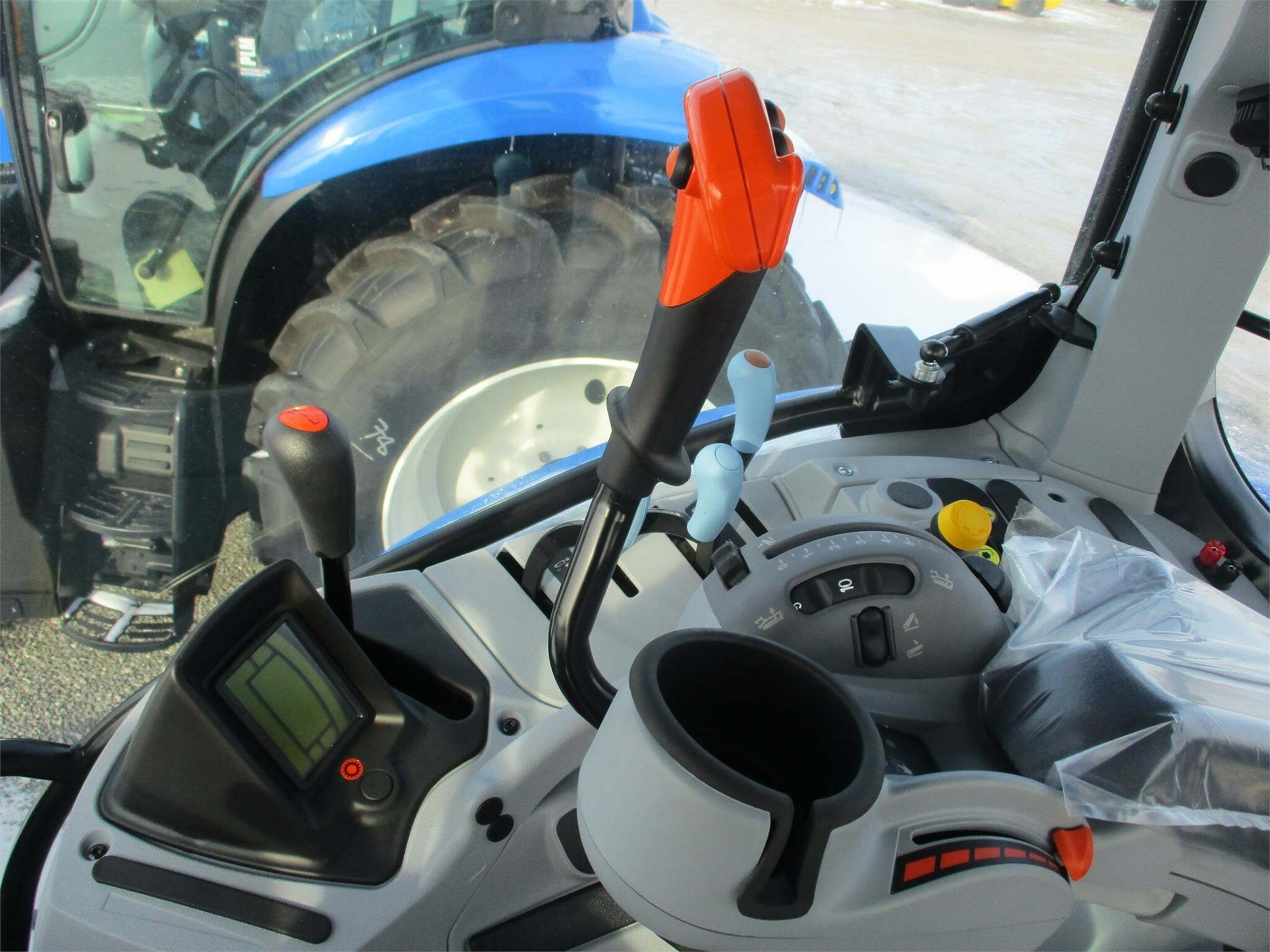 2026 New Holland T6.180 Tractor