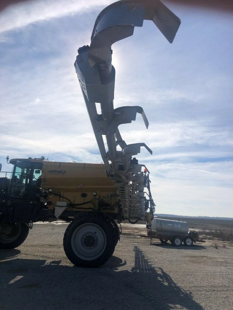 2020 ROGATOR RG1300C Self-Propelled Sprayer