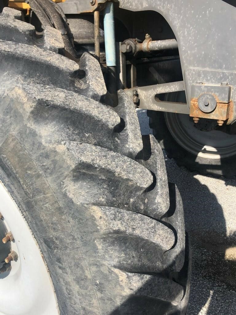 2020 ROGATOR RG1300C Self-Propelled Sprayer