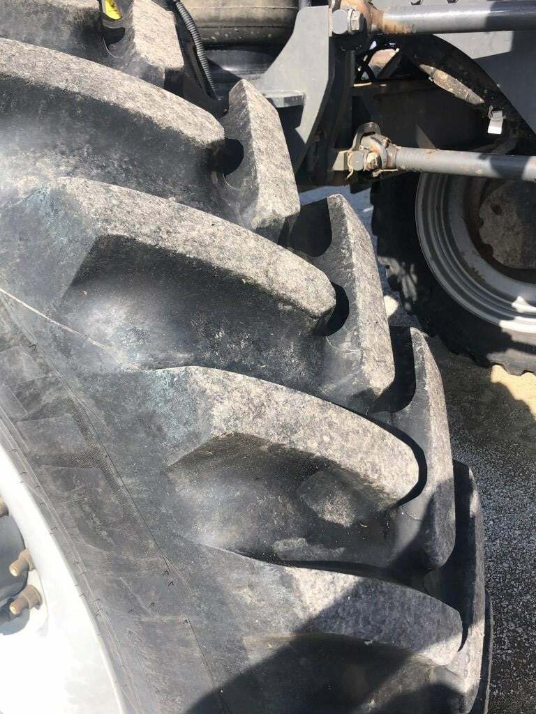 2020 ROGATOR RG1300C Self-Propelled Sprayer