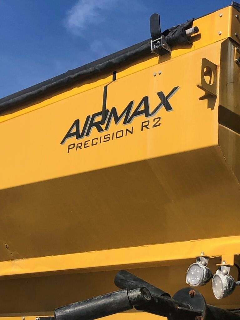 2020 ROGATOR RG1300C Self-Propelled Sprayer