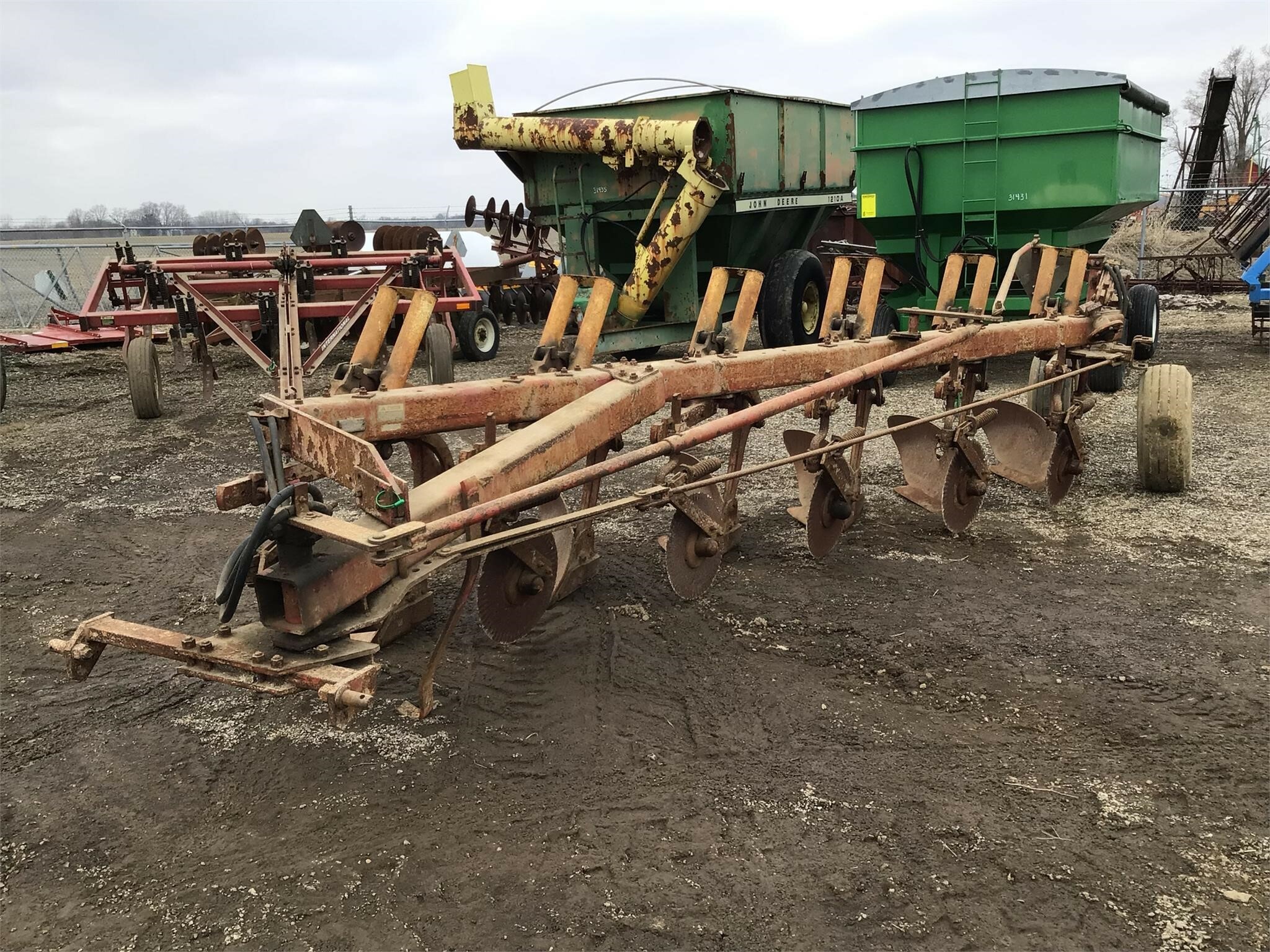  International Harvester 720 Plow