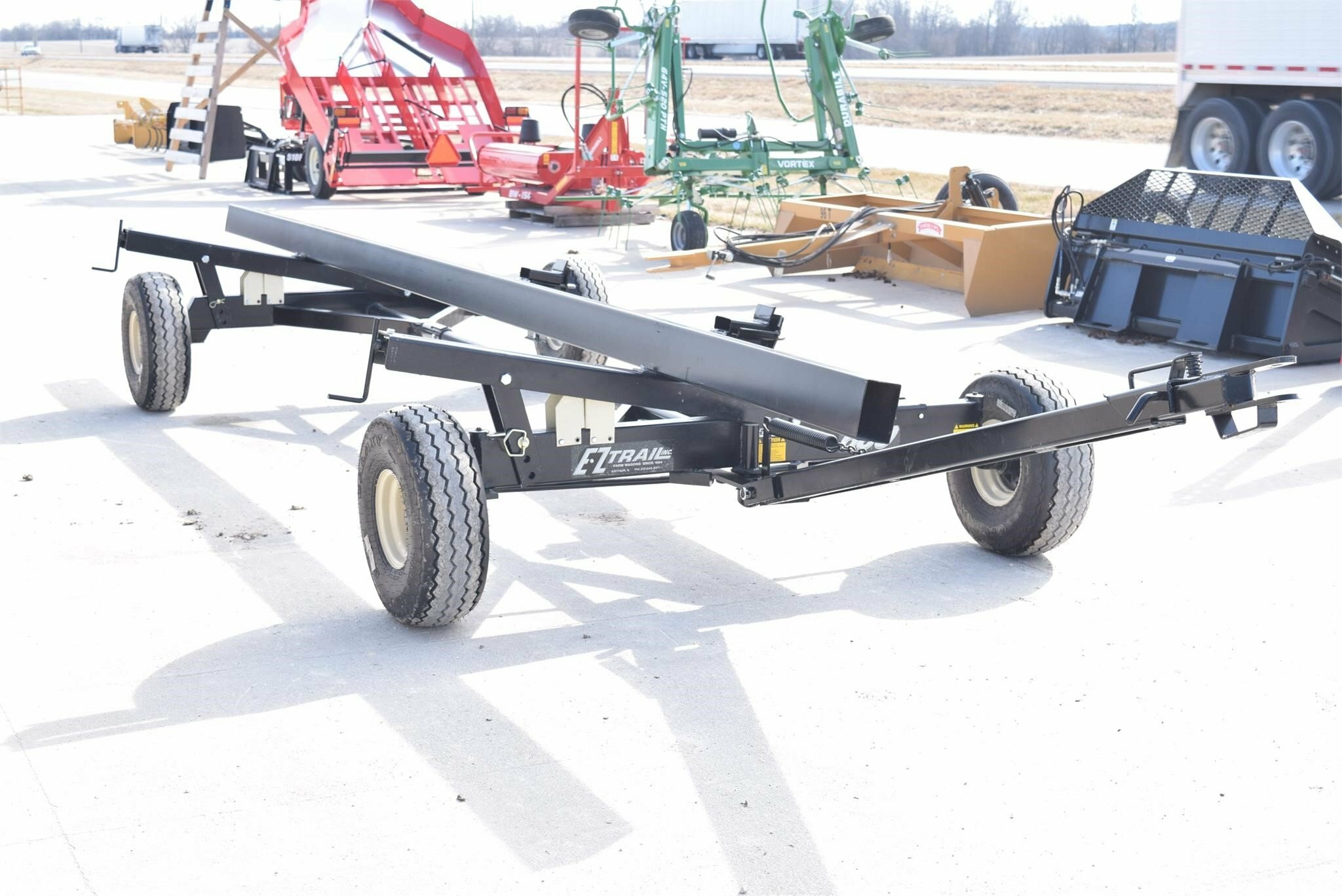 2025 E-Z Trail 680 Header Trailer