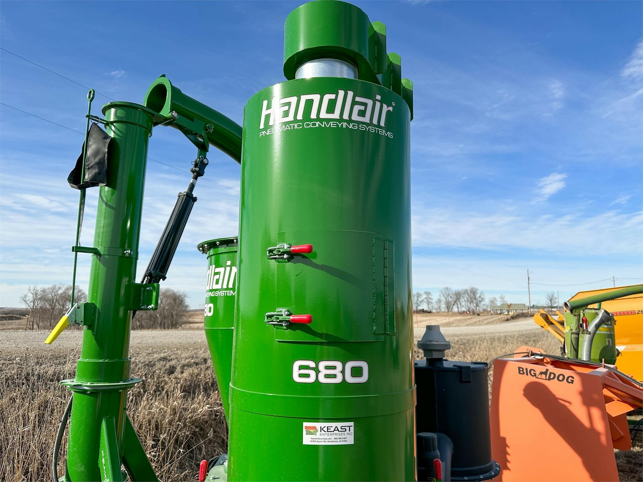 2026 Handlair 680 Grain Vac