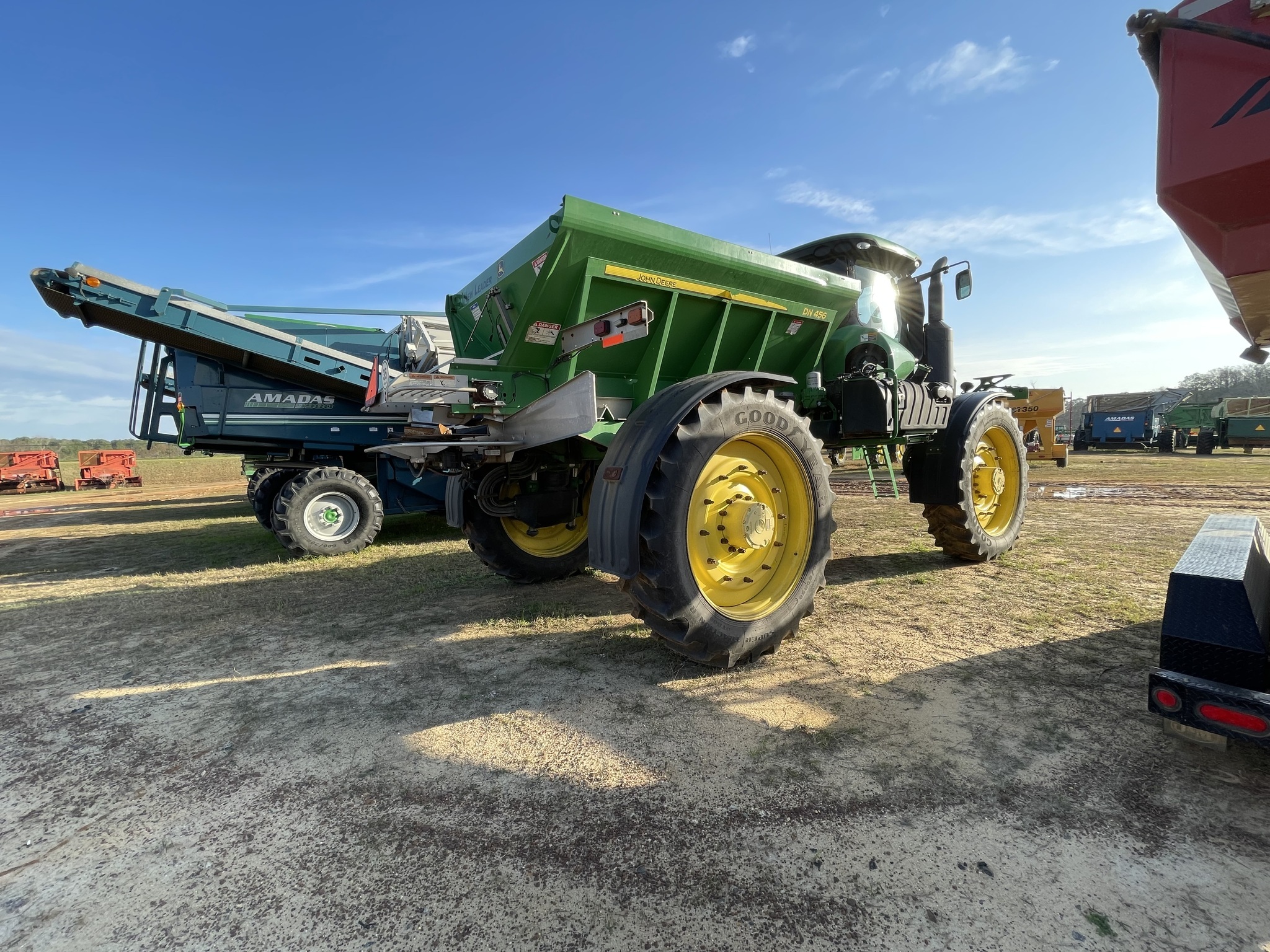 2017 John Deere R4045 Self-Propelled Sprayer