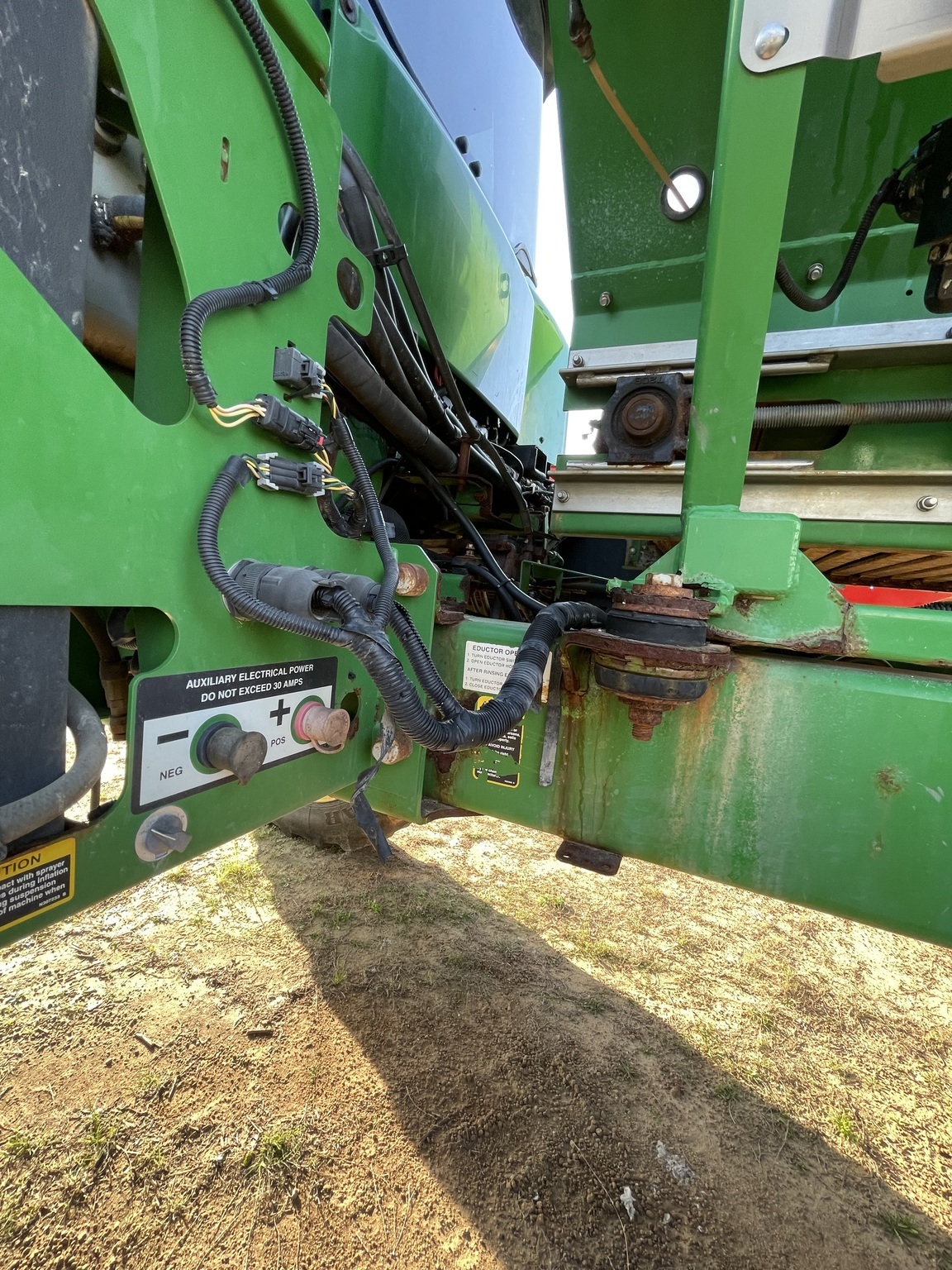 2017 John Deere R4045 Self-Propelled Sprayer