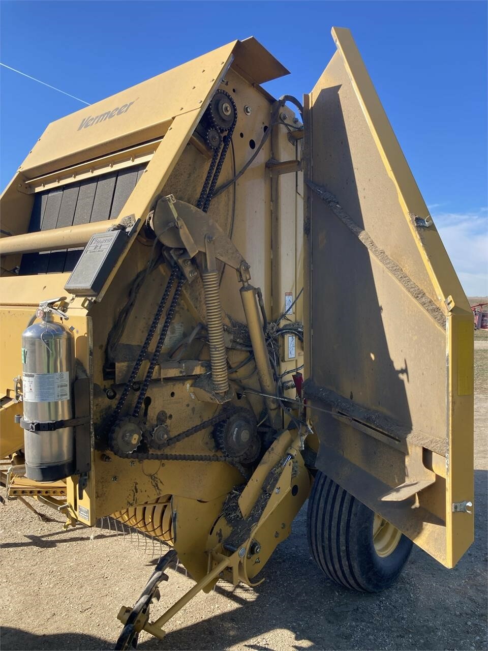 2016 Vermeer 6650 Rancher Round Baler 17,500 Machinery Pete